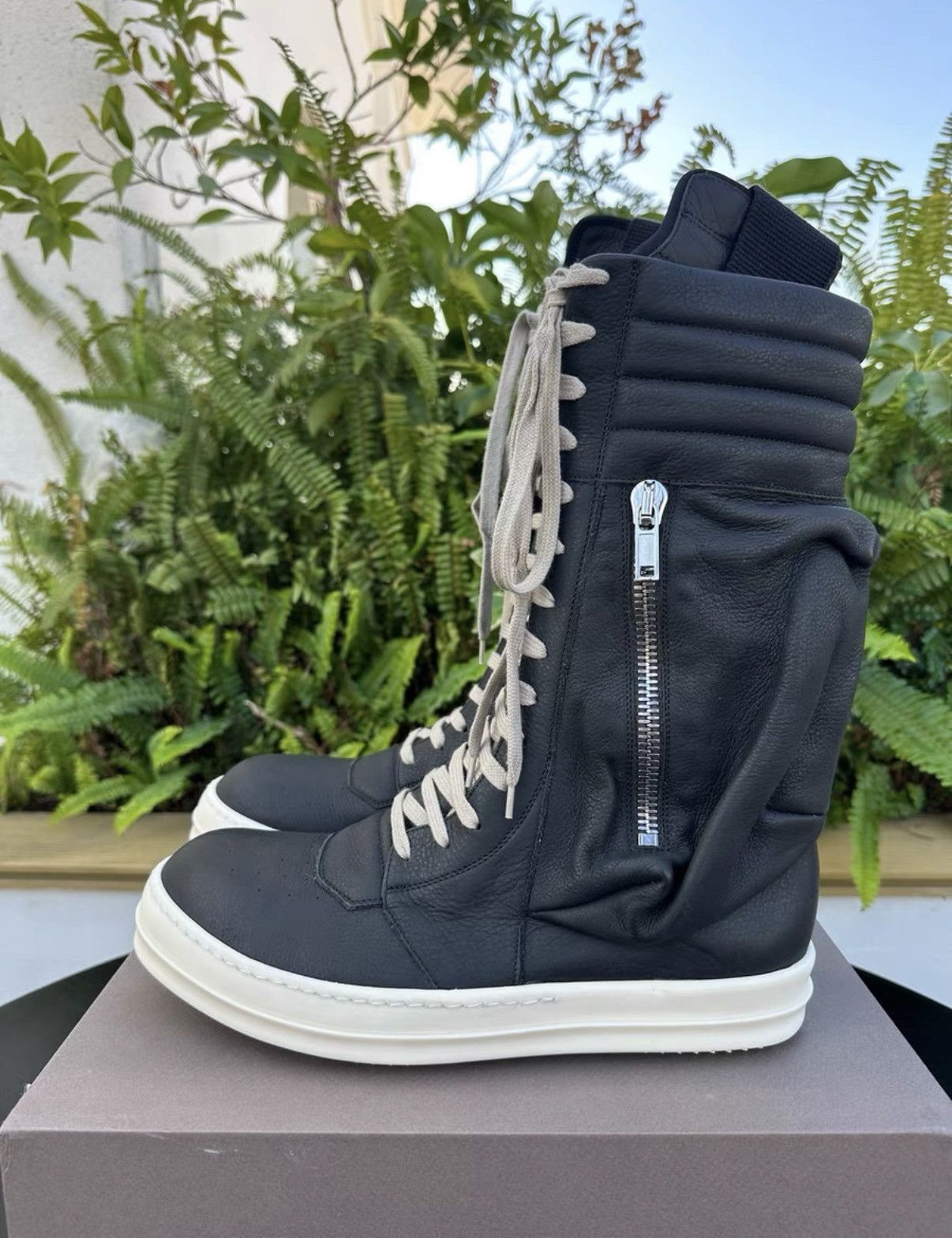 Rick Owens Rick Owens Matte Leather Cargo Cavalry Boots Size US 9.5 / EU 42-43 - 4 Thumbnail