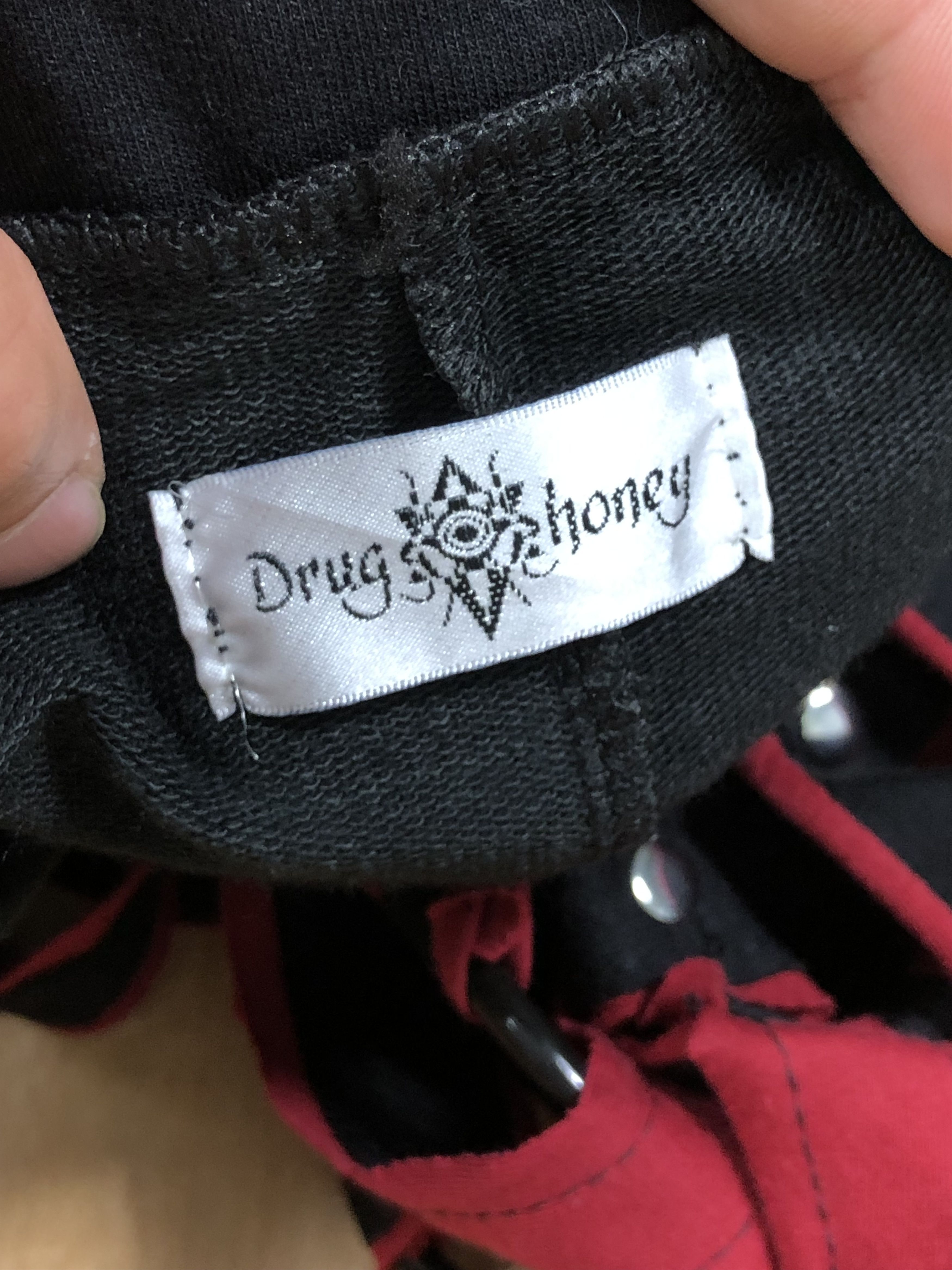 Japanese Brand RARE🔥JAPAN DRUG HONEY BONDAGE PARACHUTE STYLE CROP JOGGER Size US 34 / EU 50 - 12 Thumbnail