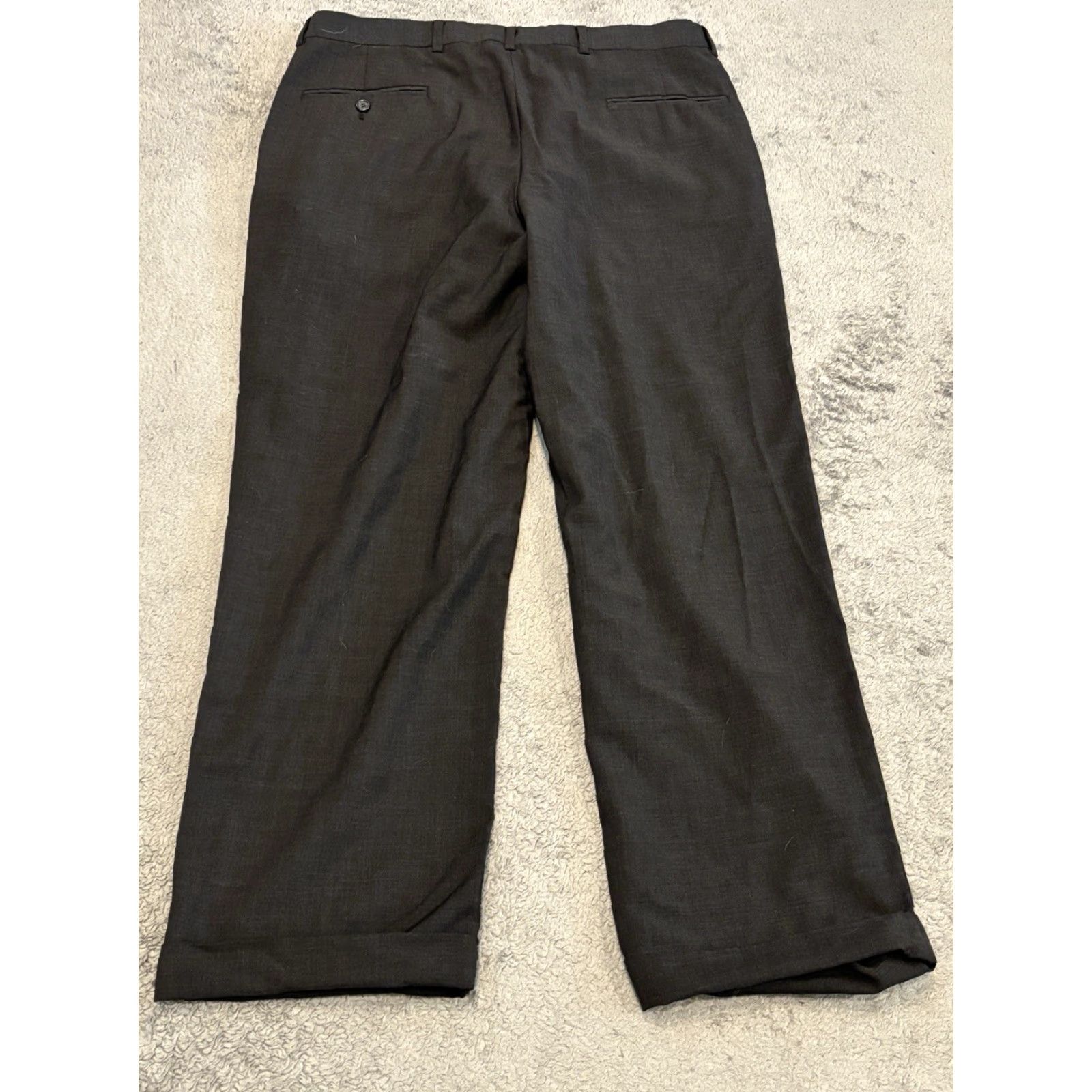 Jos. A. Bank VINTAGE? No. Jos. A. Bank Pants Mens 35R Black 100% Wool Trousers Slacks Career Office Dress Pants Men's Regular Black 35R Wool Woolen? Size US 35 - 5 Thumbnail