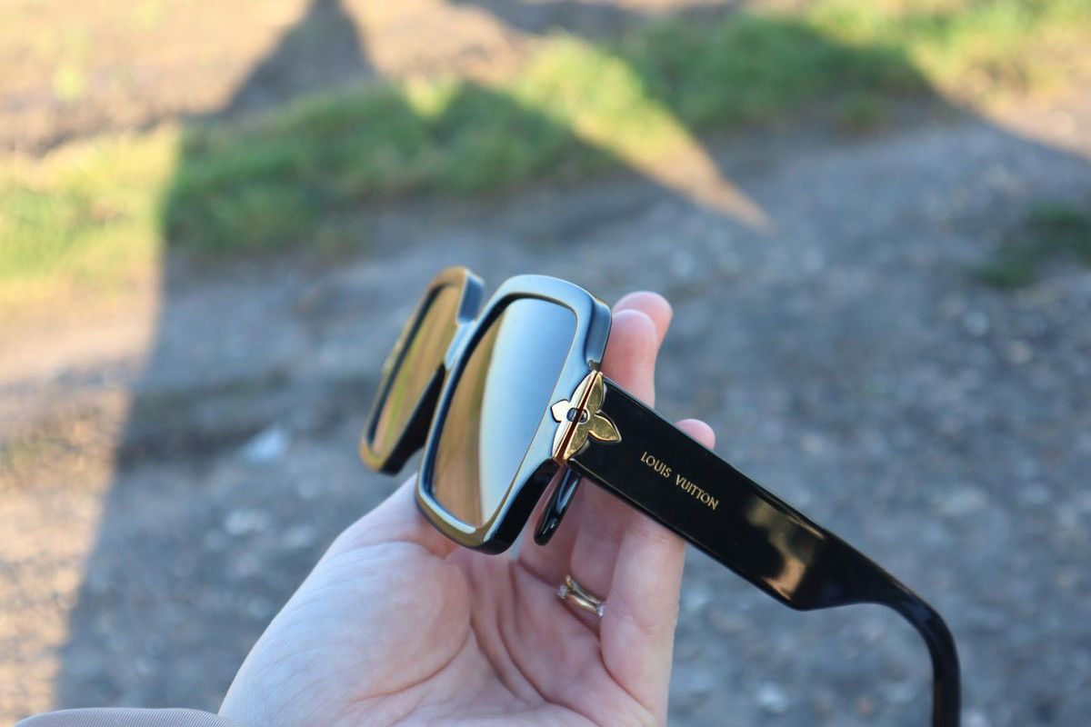 Louis Vuitton Louis Vuitton My Flower Sunglass Size ONE SIZE - 1 Thumbnail