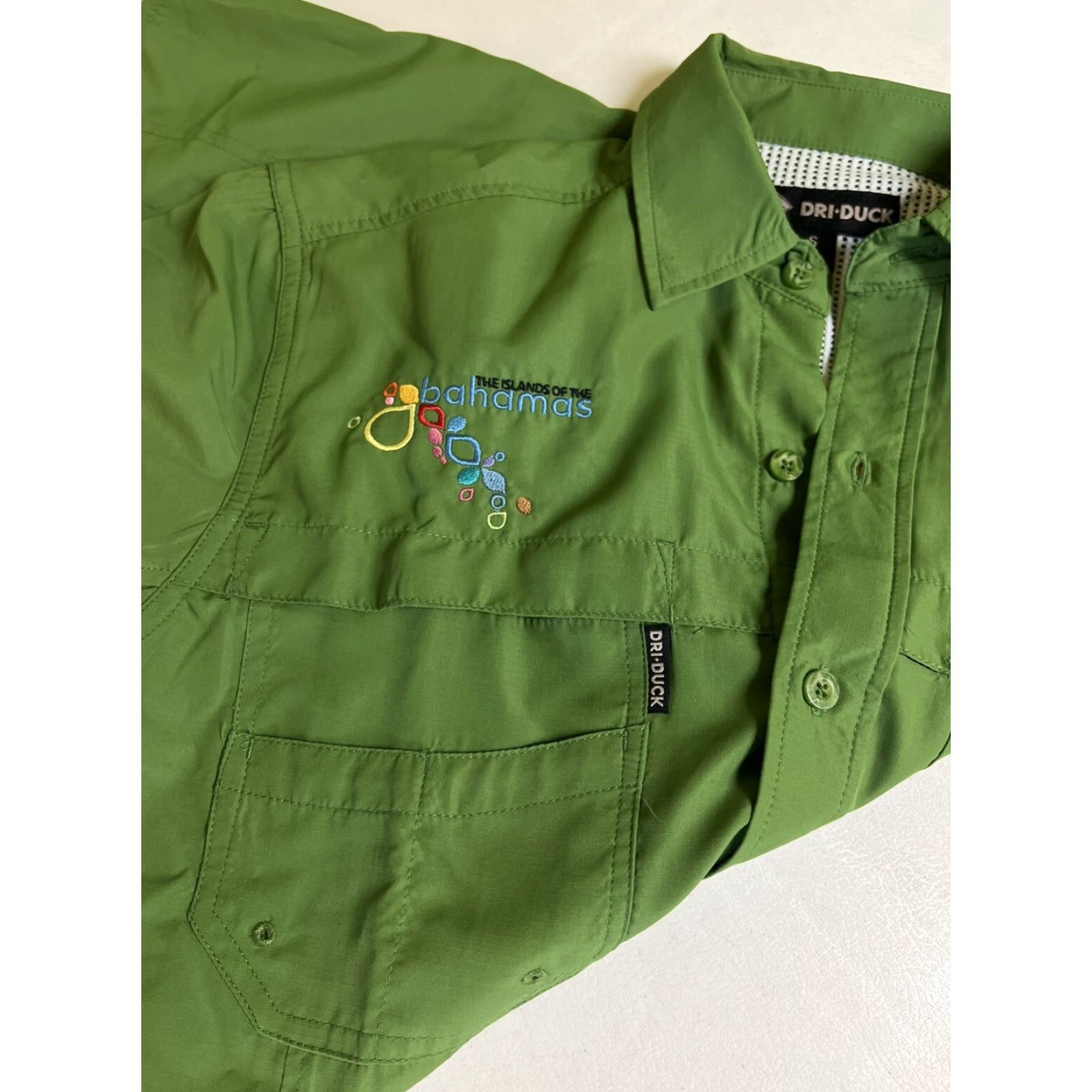 Vintage NWT Bahamas Button Up Long Sleeve Shirt DRI DUCK Mens Small Green Fishing Hiking Size US S / EU 44-46 / 1 - 5 Thumbnail