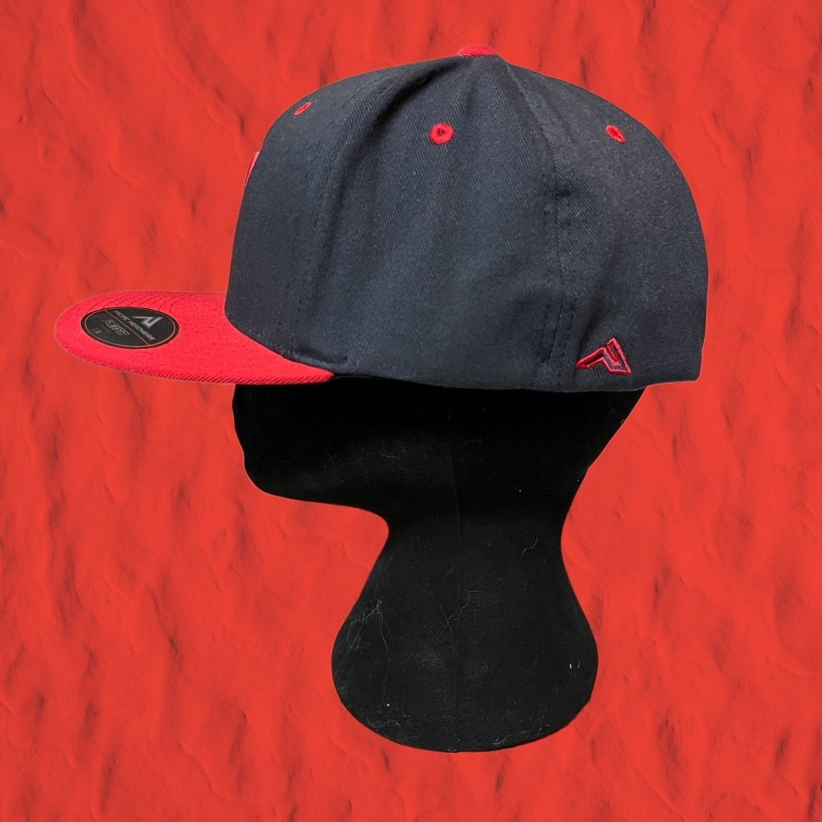 Other Fitted Hat L-XL 7- 3/8 to 8 Size ONE SIZE - 2 Thumbnail