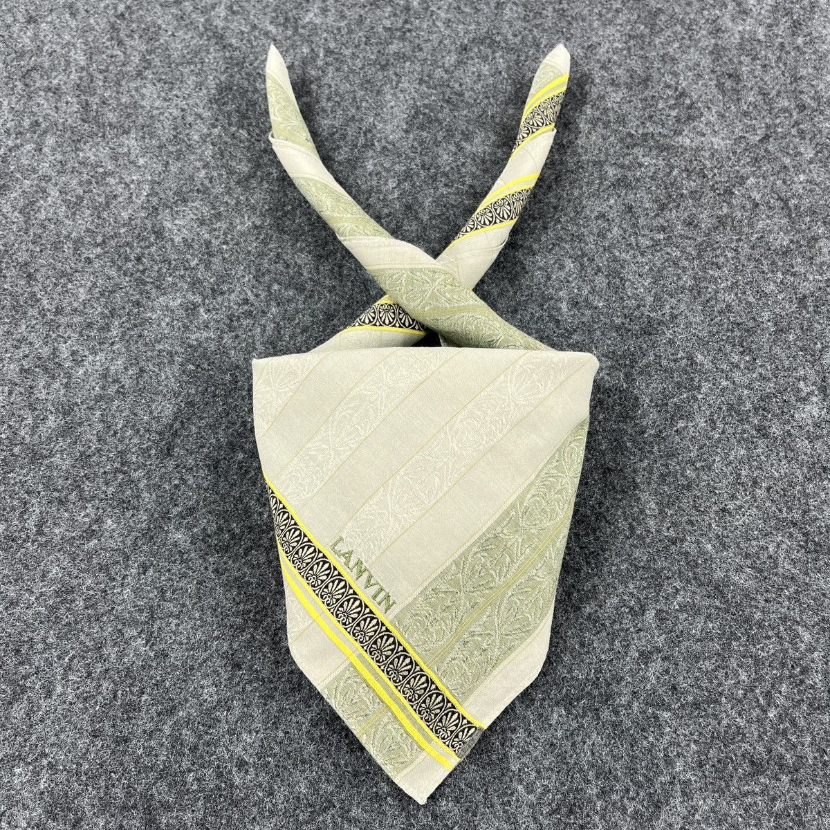 Lanvin Lanvin Handkerchief / Bandana / Neckerchief / Headscarf B328 Size ONE SIZE - 2 Thumbnail