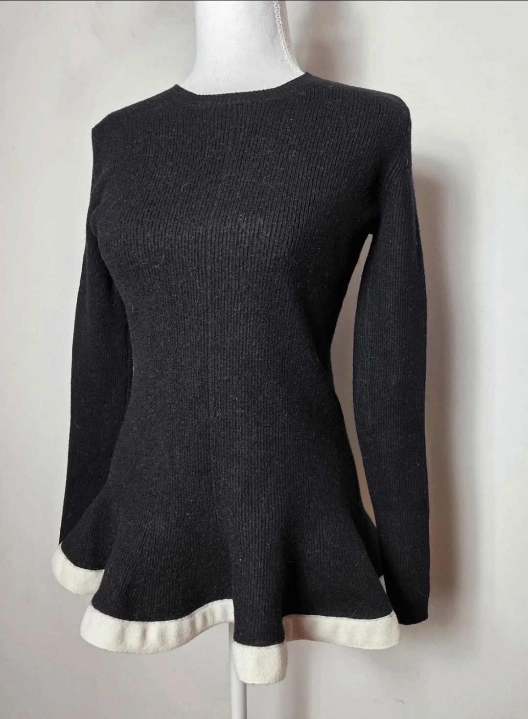 Alexander McQueen Alexander McQueen sweater archive 2000s japan Size S / US 4 / IT 40 - 3 Thumbnail