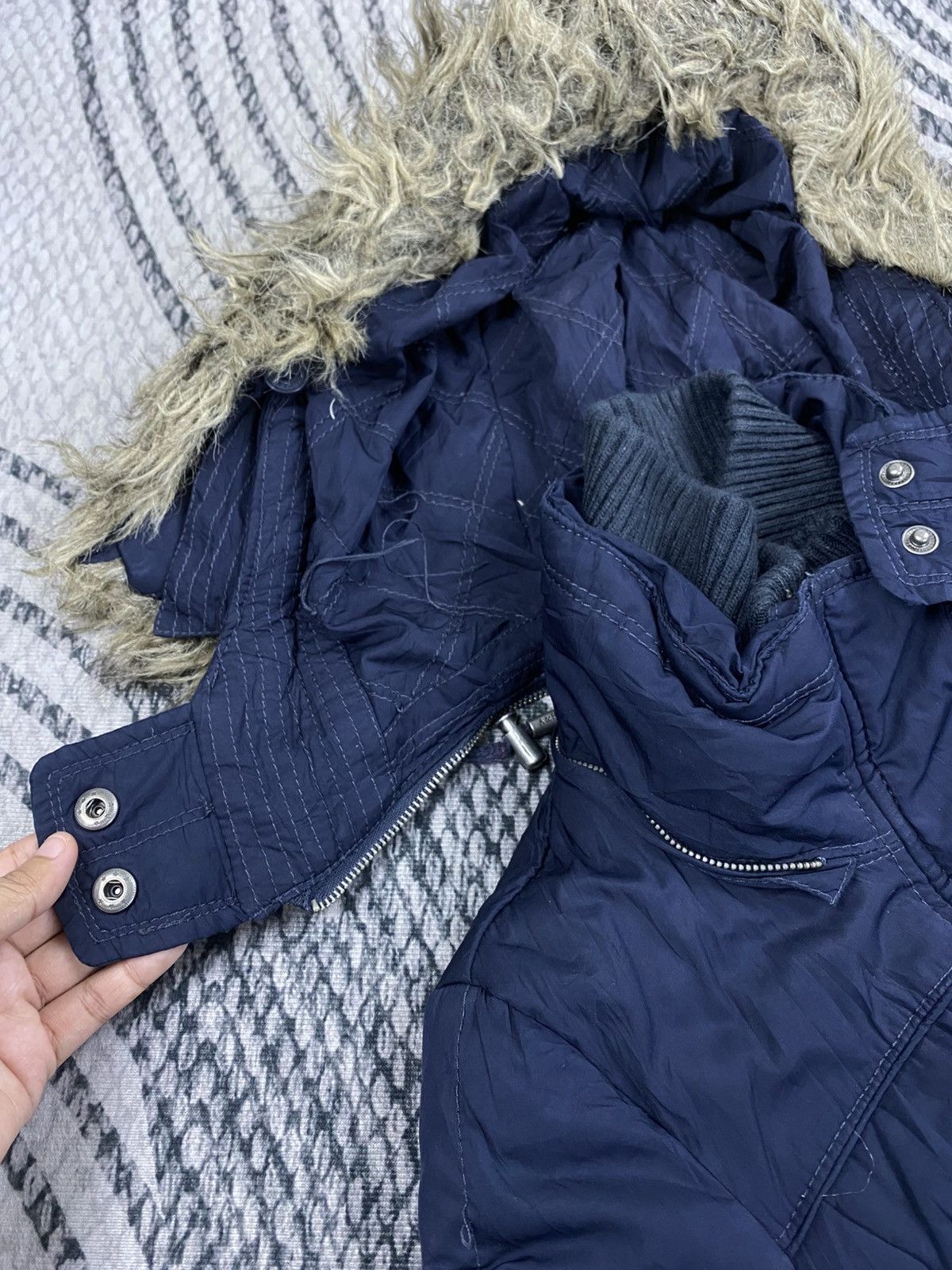 Abercrombie & Fitch Abercrombie & Fith Faux Fur Hoodie Down Jacket Size M / US 6-8 / IT 42-44 - 12 Thumbnail