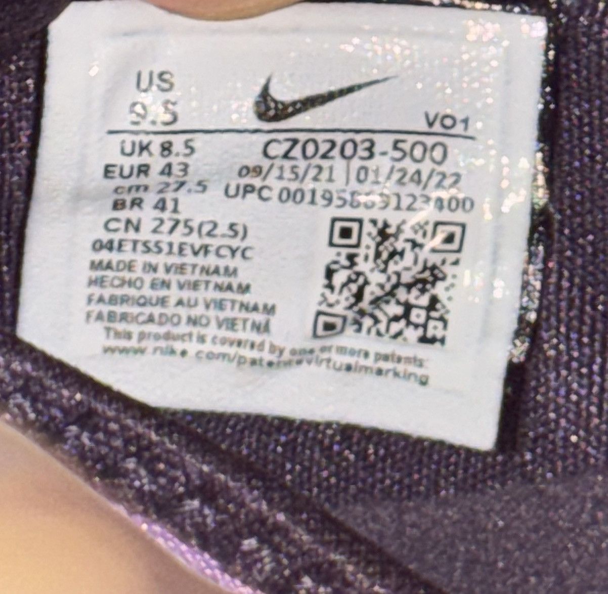Nike NIKE Lebron XIX Men wild berry 500 Size US 9.5 / EU 42-43 - 6 Thumbnail