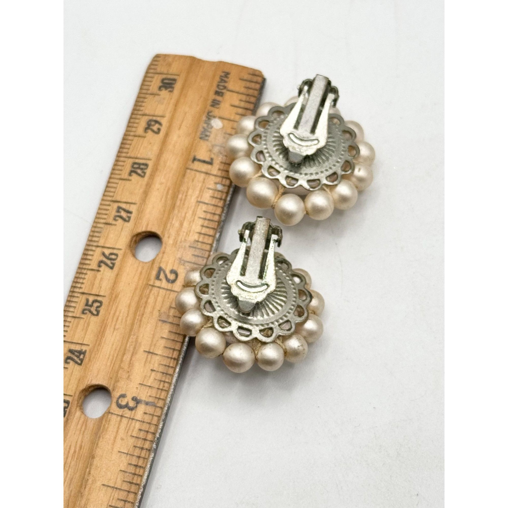 Vintage Vintage faux pearl flower Japan earrings Size ONE SIZE - 4 Thumbnail