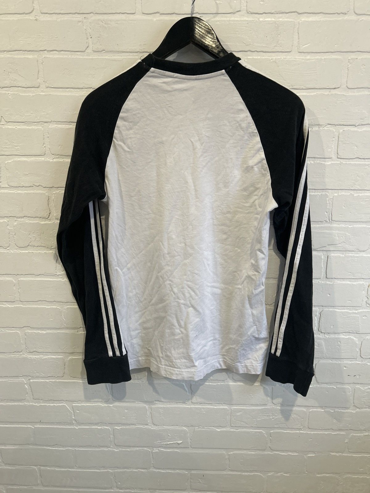 Adidas White Adidas long sleeve Size US S / EU 44-46 / 1 - 2 Thumbnail