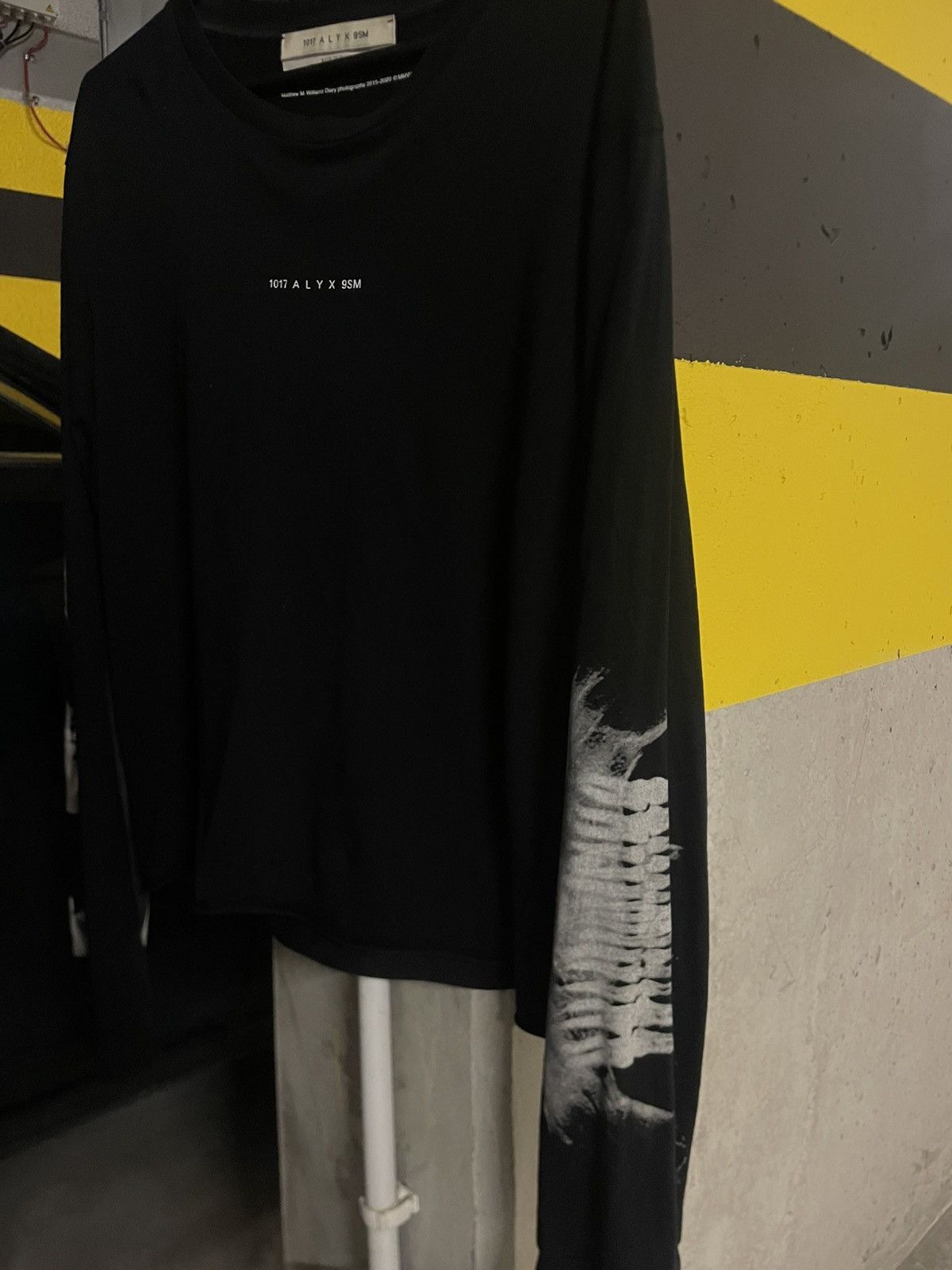 1017 ALYX 9SM 1017 ALYX 9SM “Triple Print” Sleeve Size US M / EU 48-50 / 2 - 2 Thumbnail