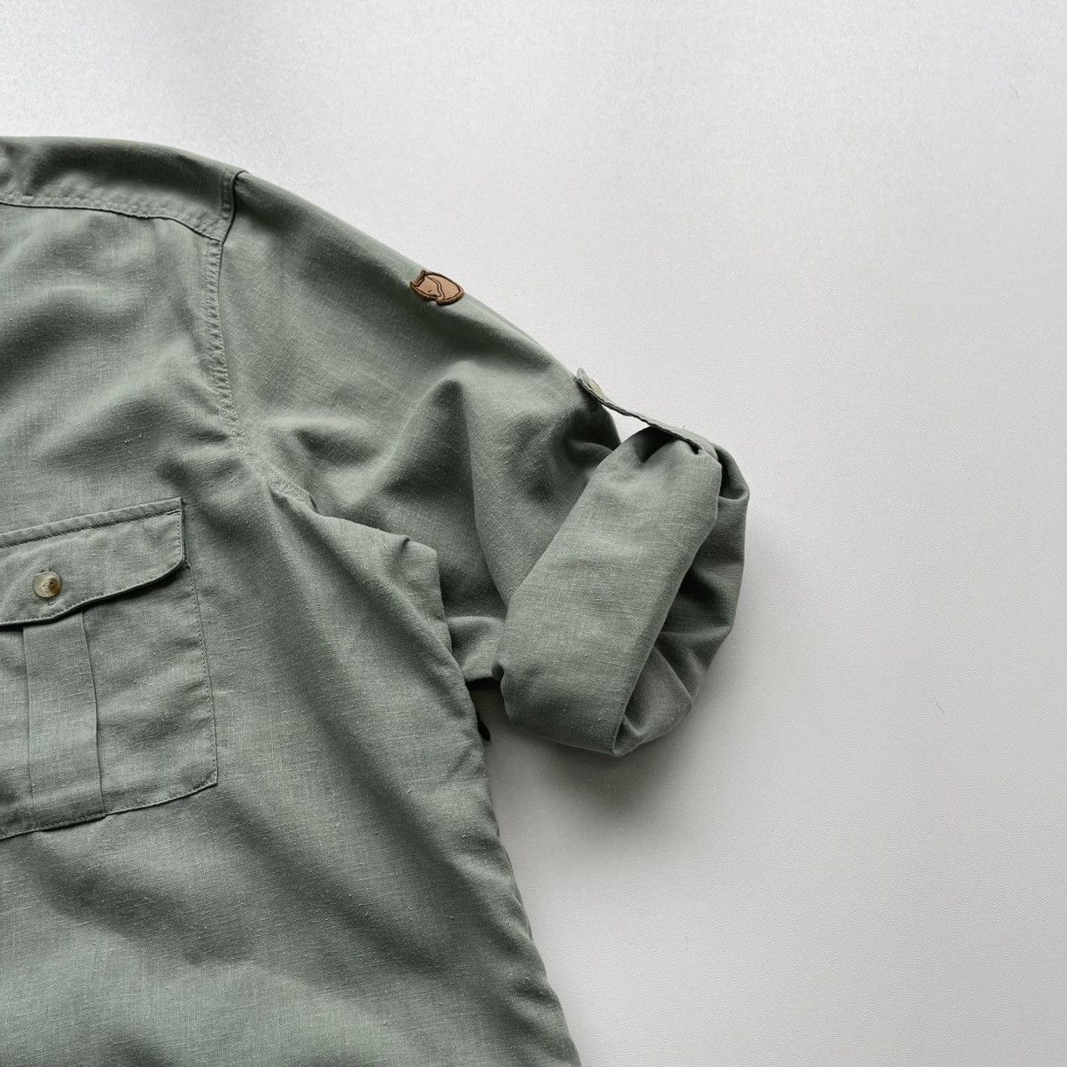 Fjallraven Fjallraven W Ovik Travel Comfort Fit Logo Hamp Shirt LS Mint Size XL / US 12-14 / IT 48-50 - 8 Thumbnail