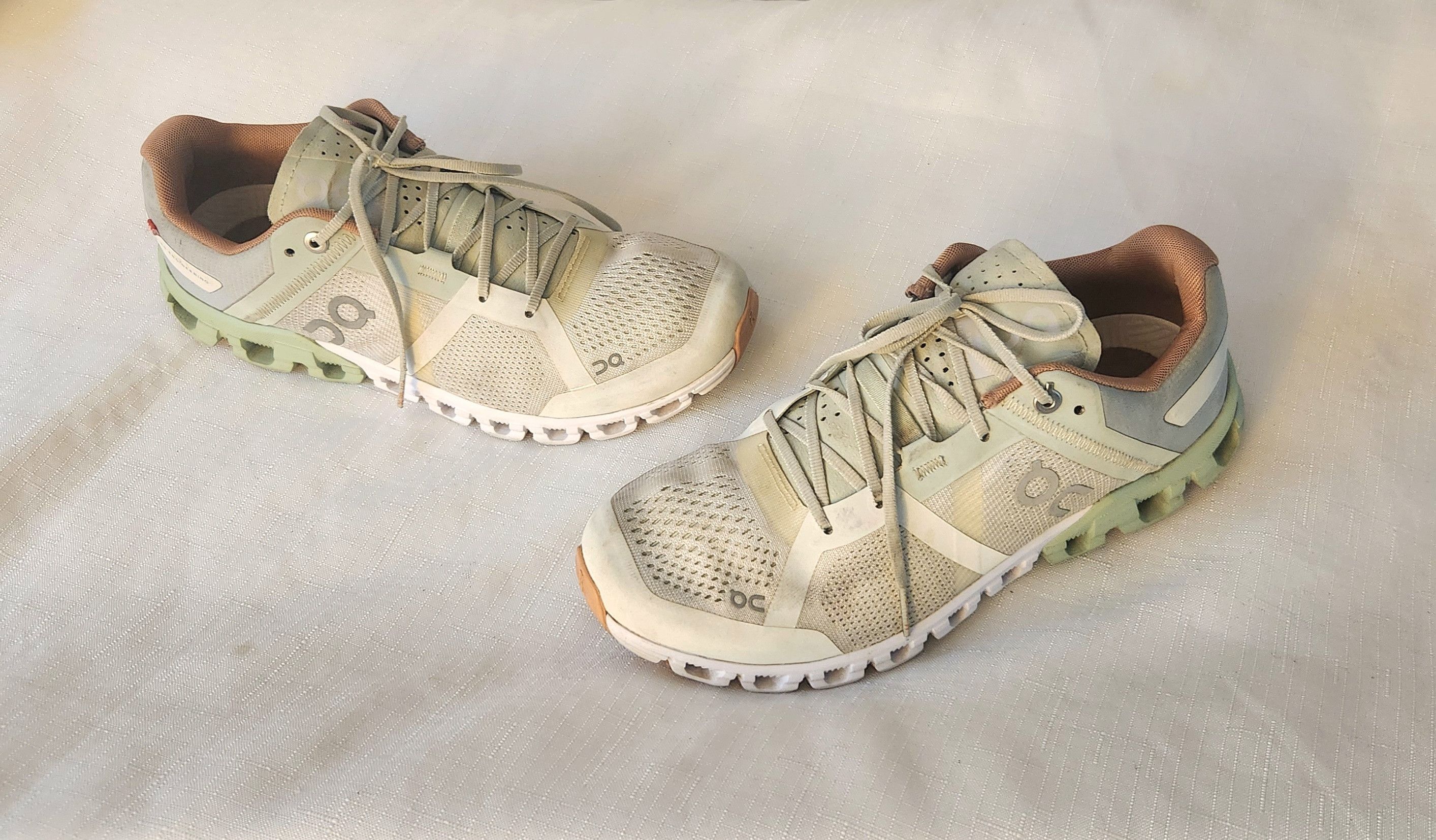 On On Cloudflow Running Shoes Women's Sz 8 Lime Green Athletic Size US 8 / IT 38 - 1 Thumbnail