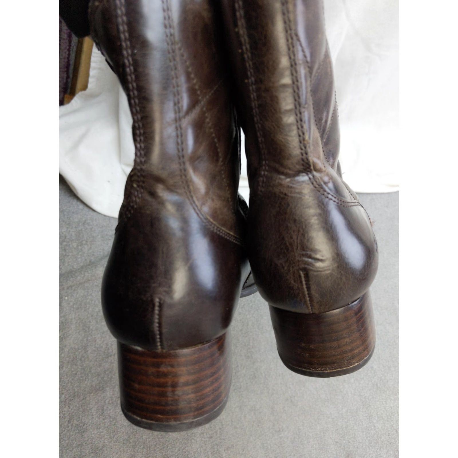 Born Born Boots Womens Size 9 Brown Leather Quilted Ankle Zip Block Heel Booties Size US 9 / IT 39 - 4 Thumbnail