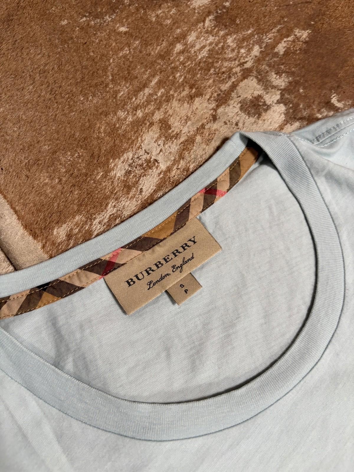 Burberry Burberry T Shirt Size US S / EU 44-46 / 1 - 3 Thumbnail