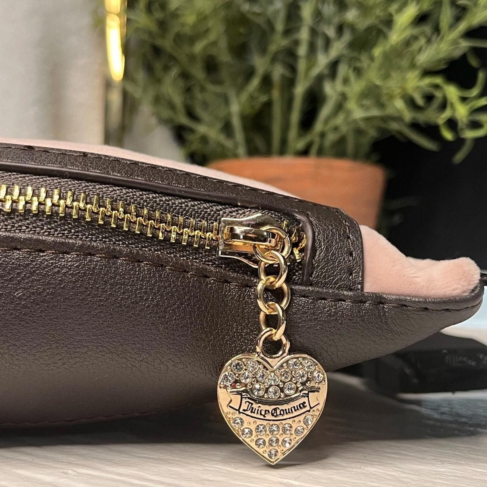 Juicy Couture Jeans Juicy Couture Queen Of Everything belt Bag NWT Size ONE SIZE - 6 Thumbnail