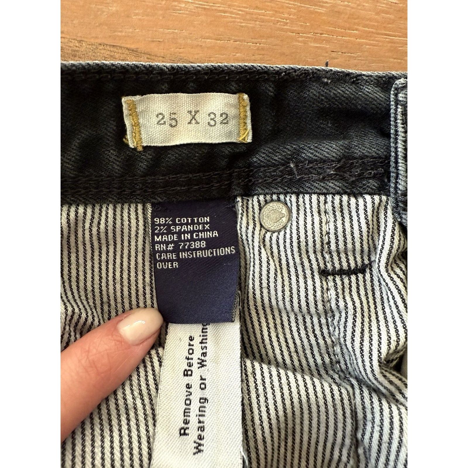 Madewell VINTAGE Madewell Rail Straight Jeans Women’s 25 Slim Black Denim 28x26 5-Pocket Logo Punk Rock 28 in Waist Women Size 42" / US 20 - 5 Thumbnail