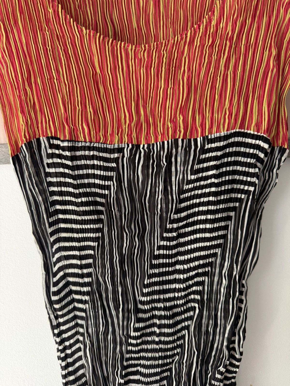 Issey Miyake Issey Miyake Paneled Sleeveless Pleated Top Size M / US 6-8 / IT 42-44 - 6 Thumbnail