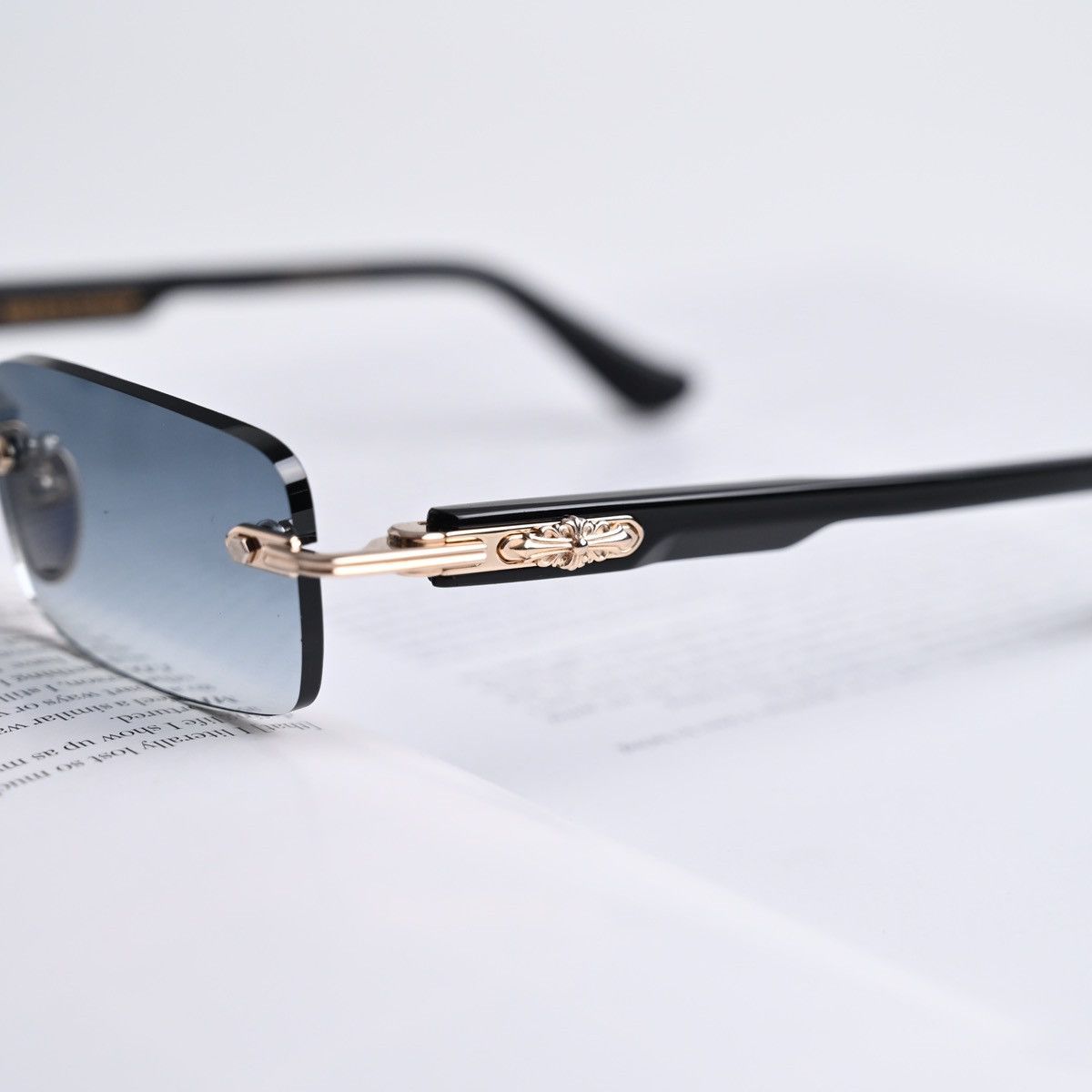 Chrome Hearts CHROME HEARTS DEEP I GOLD PLATED-BLACK-PLASTIC-SUN SUNGLASSES Size ONE SIZE - 3 Thumbnail