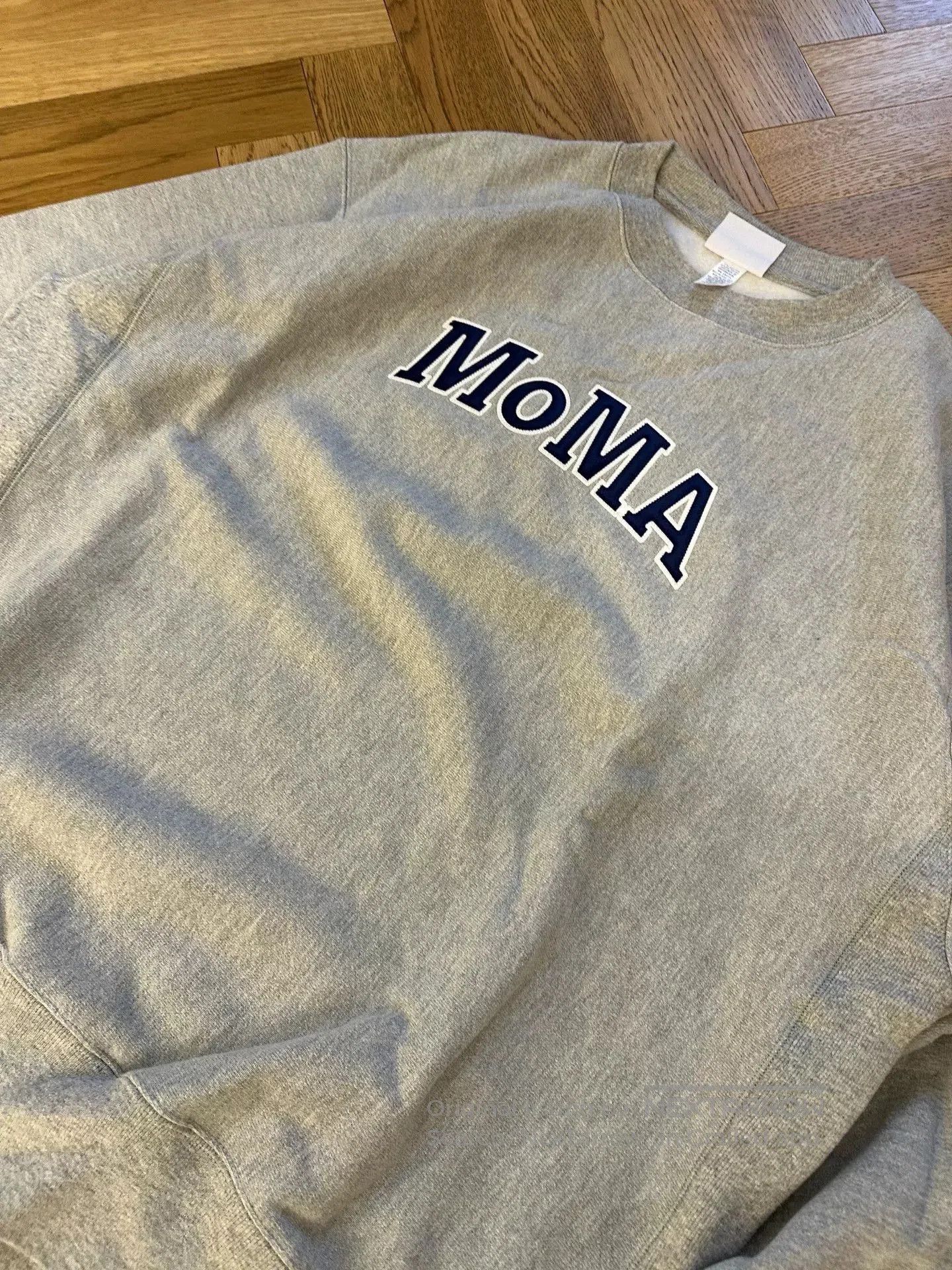 Champion MoMA Champion Gray Crewneck Sweatshirt. Size US XL / EU 56 / 4 - 3 Thumbnail