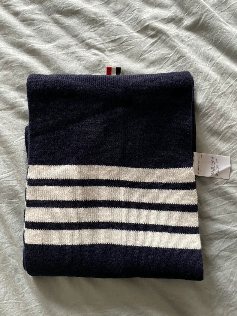 Thom Browne Thom Browne Winter sheepskin scarf Size ONE SIZE - 1 Thumbnail