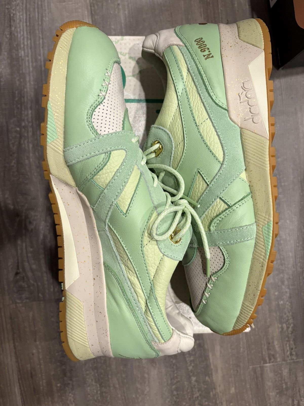 Diadora Diadora N900 Gelato “Pistachio” size 11.5 used Size US 11.5 / EU 44-45 - 2 Thumbnail