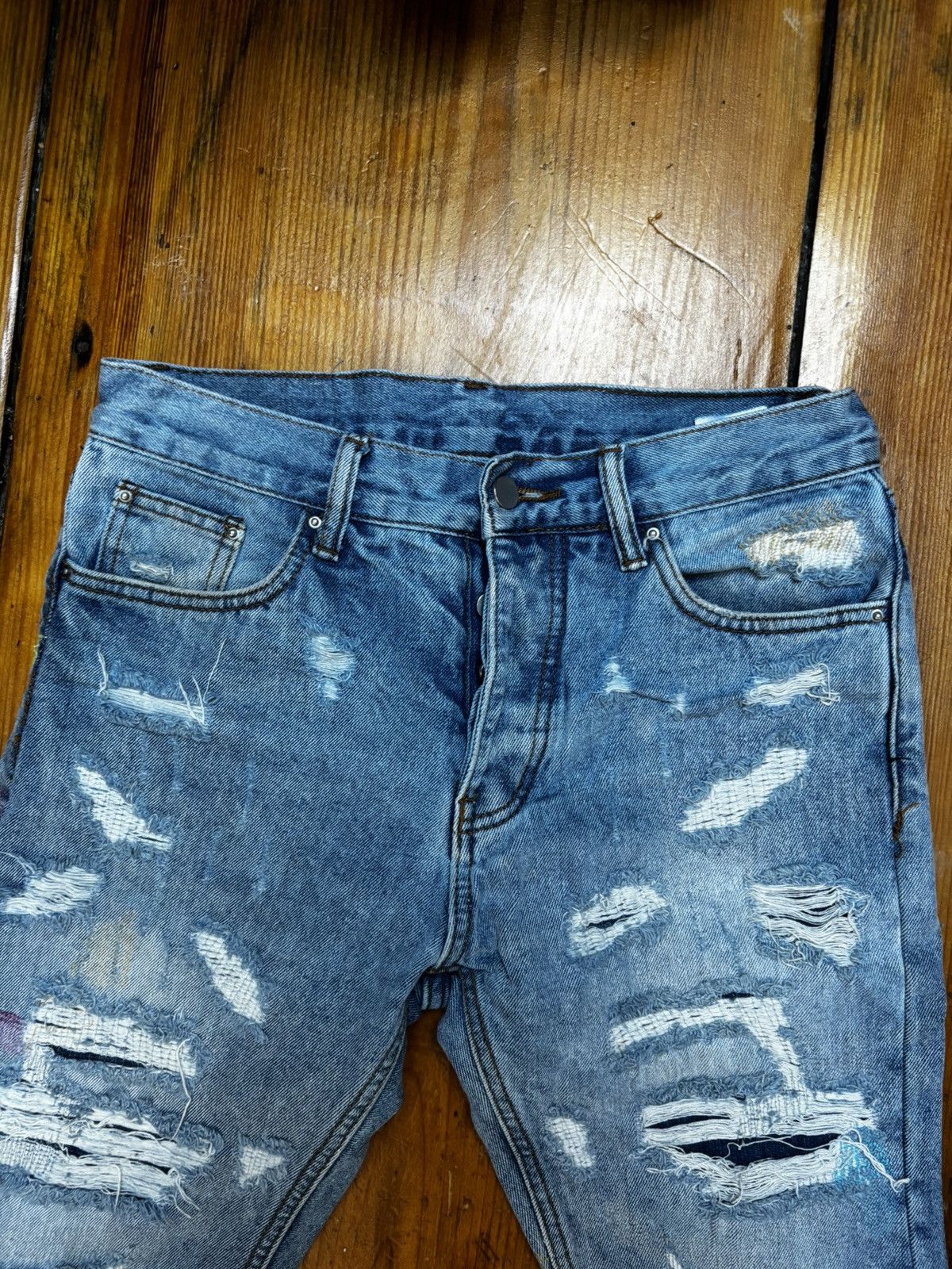 MNML Mnml distressed patch multi color light wash denim jeans Size US 30 / EU 46 - 2 Thumbnail