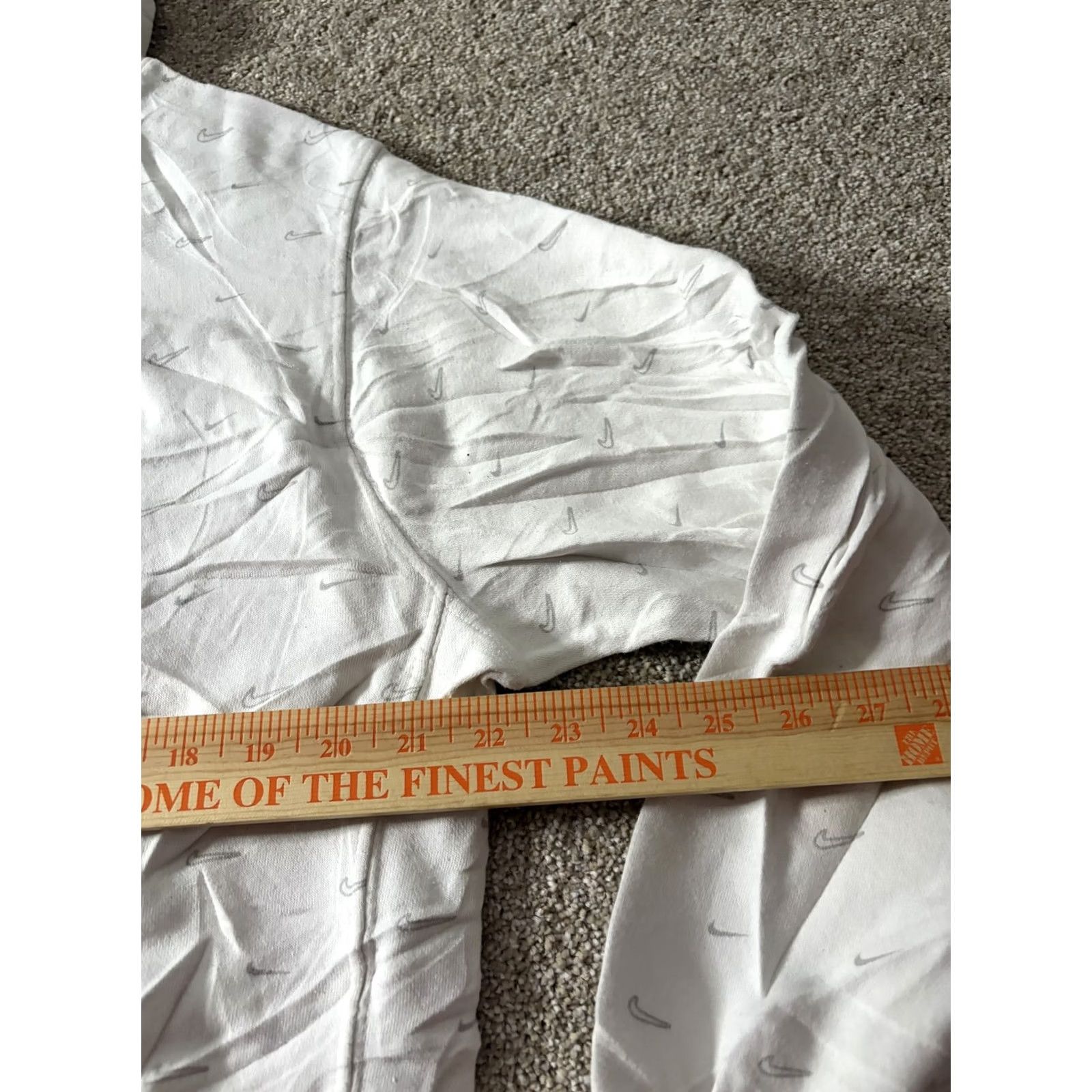 Nike Nike Hoodie Mens Large White Allover Swoosh Logo Fleece Pullover Sweatshirt Size US L / EU 52-54 / 3 - 5 Thumbnail