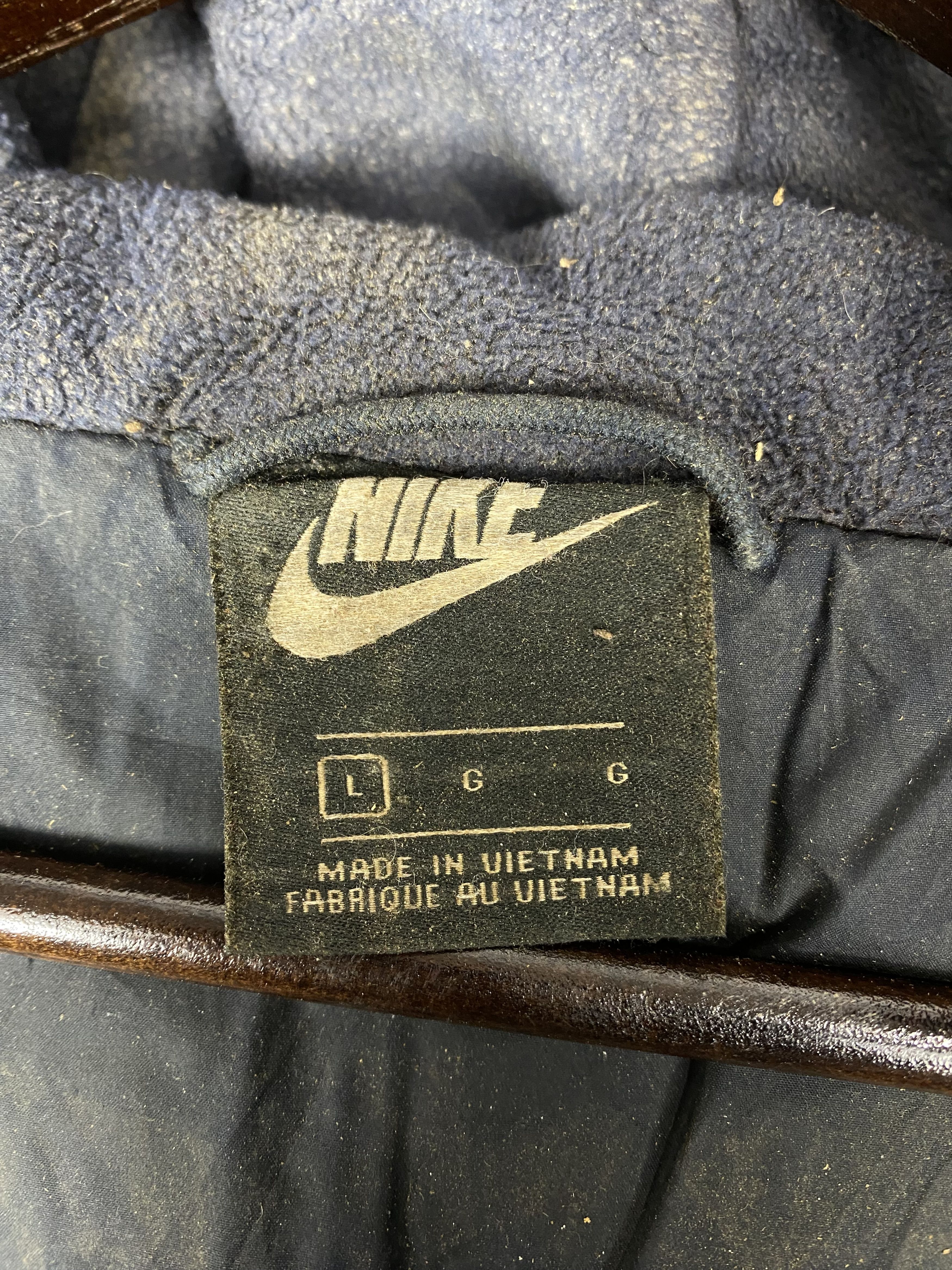 Nike Vintage Nike Zip Up With Hoodie Jacket DJ0916 Size US L / EU 52-54 / 3 - 10 Thumbnail