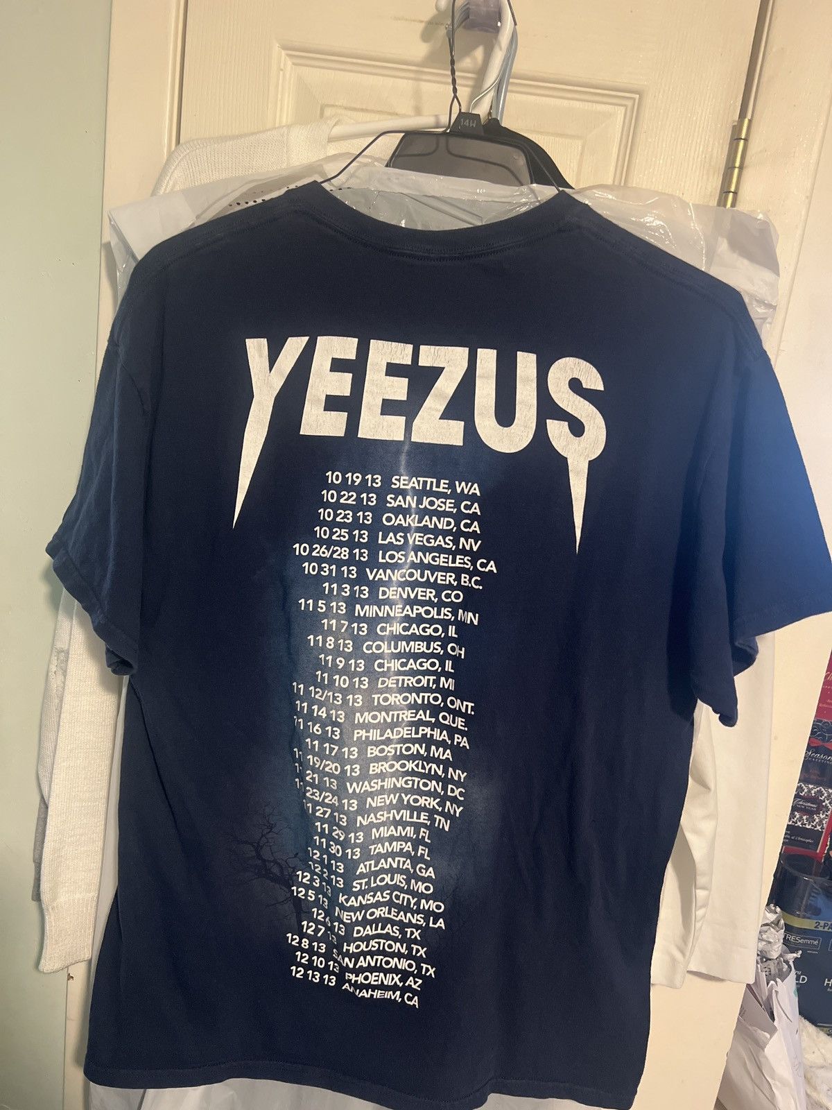 Band Tees × Kanye West Kanye West Yeezus Lightning Tour Tee 2013 Size US L / EU 52-54 / 3 - 2 Thumbnail