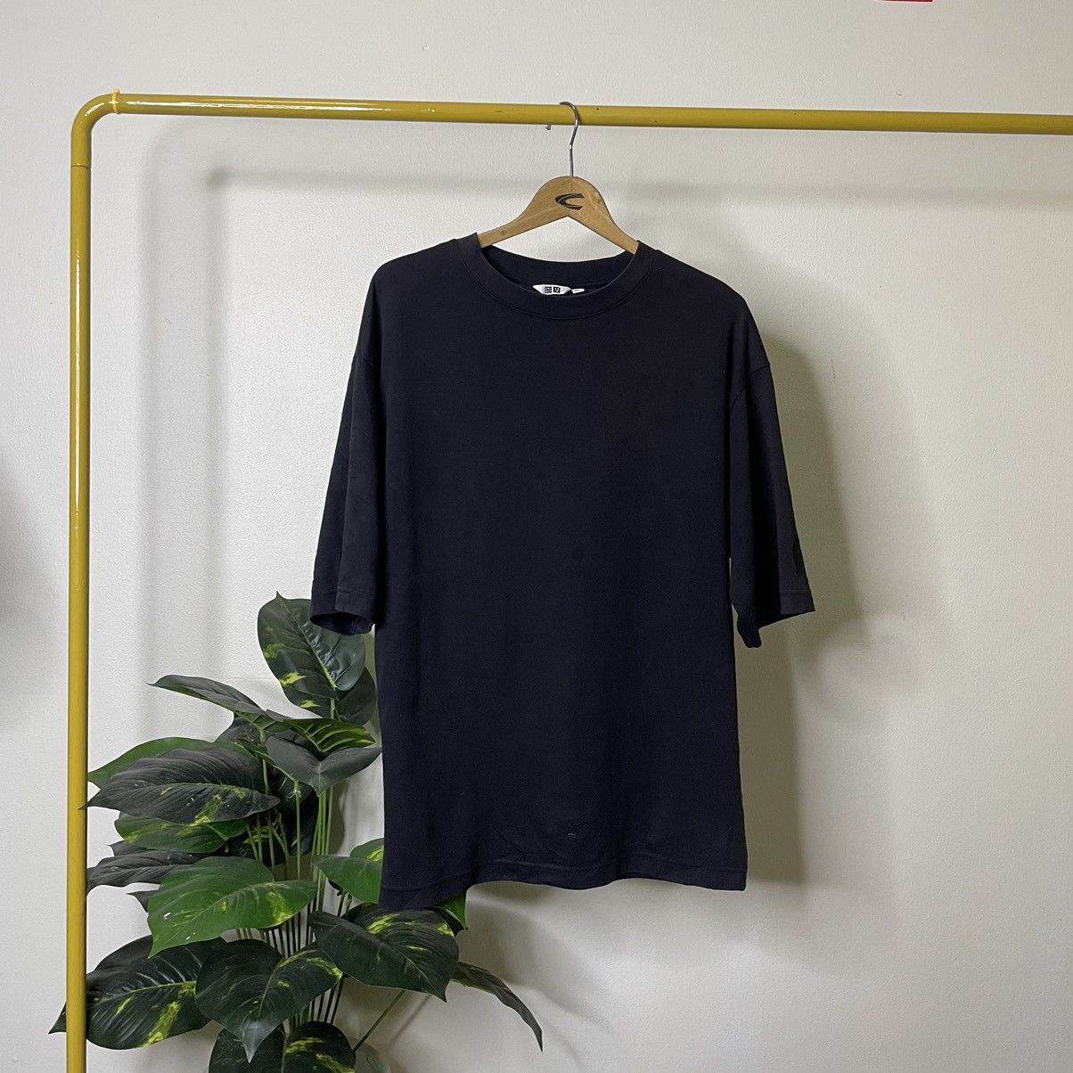 Christophe Lemaire × Uniqlo Christophe Lemaire For Uniqlo Black Blank Airism T Shirt Size US XL / EU 56 / 4 - 1 Thumbnail