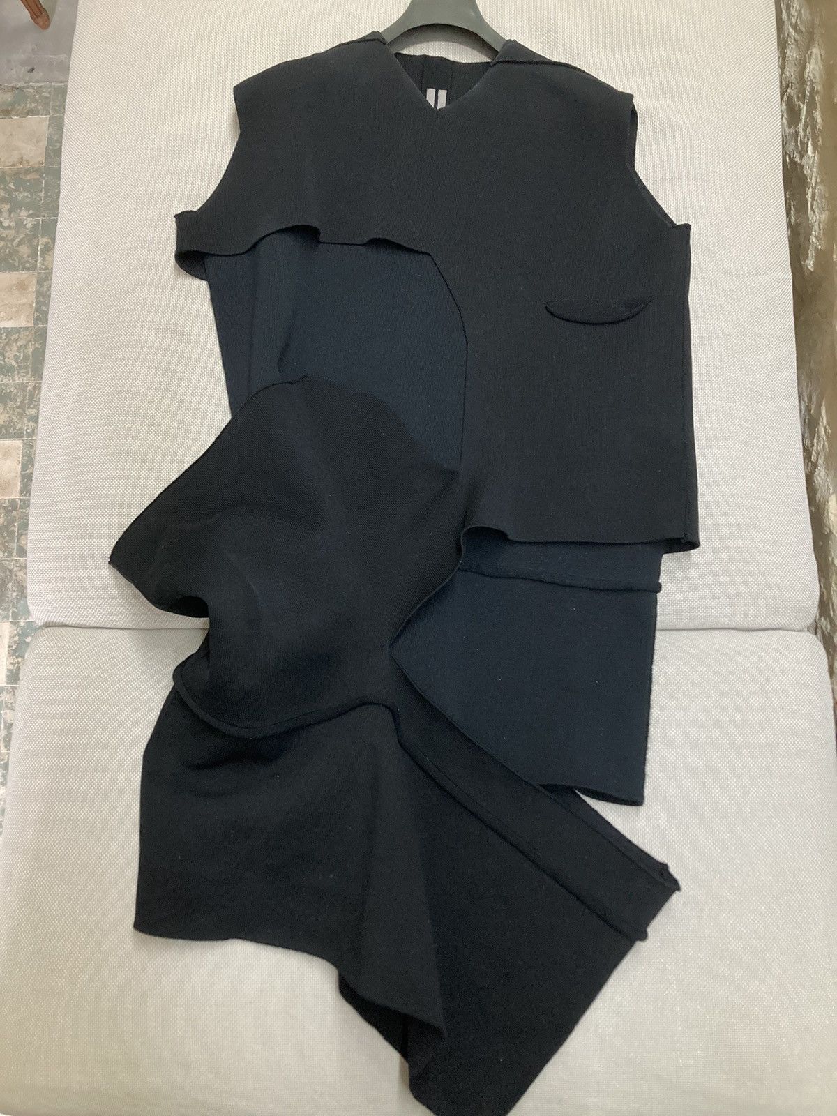 Rick Owens NEVER WORN Rick Owens deconstructed long knitted sweater Size US M / EU 48-50 / 2 - 2 Thumbnail