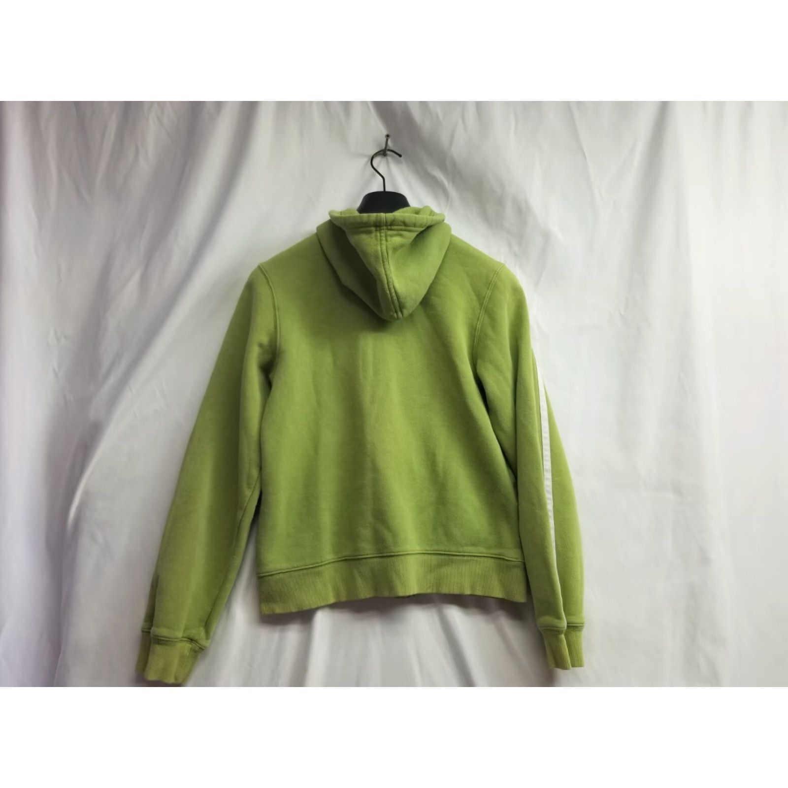 Adidas Adidas 2006 Green White Distressed Full Zip Hoody Jacket Size Small User: Adidas 2006 Green White Distressed Full Zip Hoody Jacket Size Small Size S / US 4 / IT 40 - 2 Thumbnail