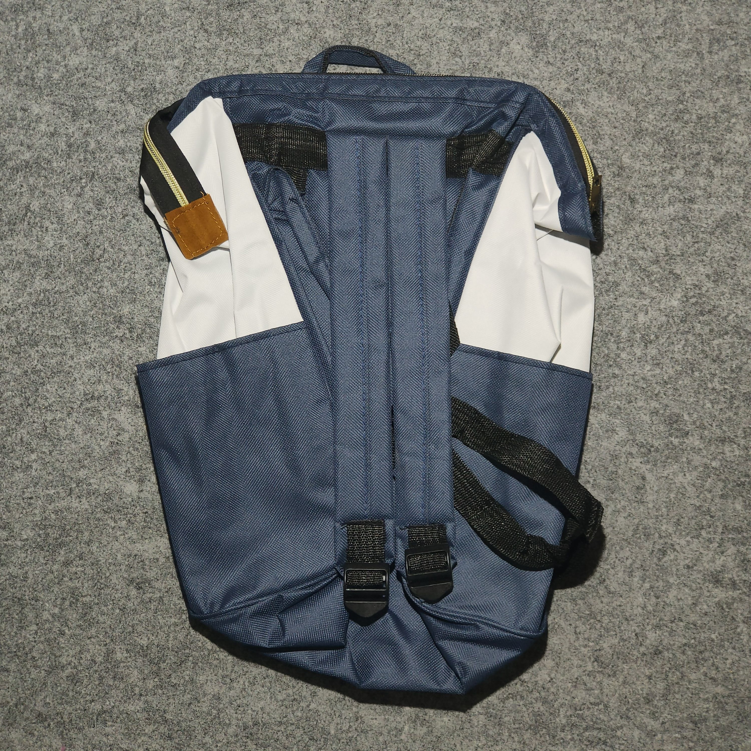 Other 🔥Living Traveling Share Backpack Size ONE SIZE - 3 Thumbnail