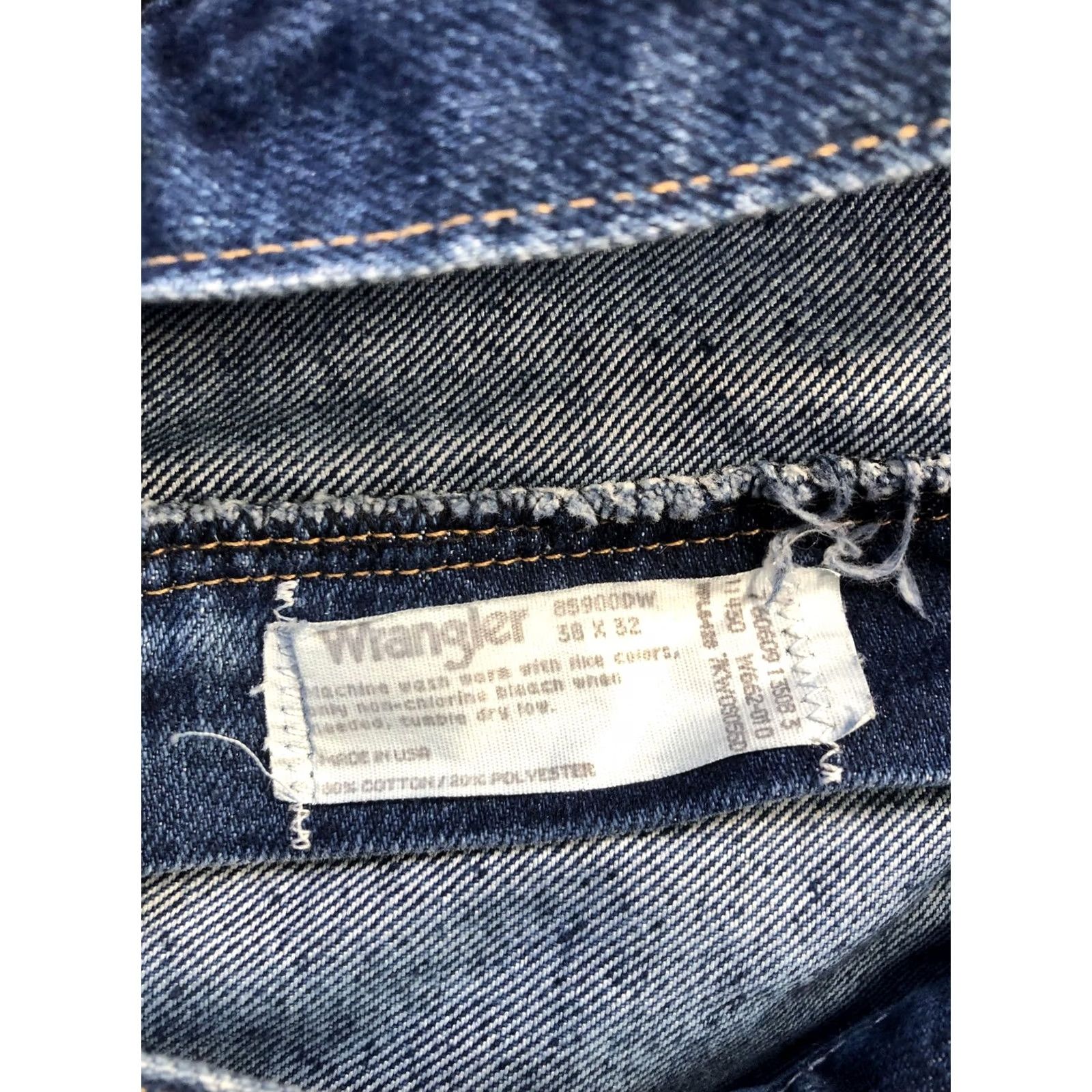 Wrangler VINTAGE Wrangler 88940DW Jeans Mens 38x31 Blue Dark Wash Regular Straight Denim USA 90s Wrangler Authentic Size US 38 / EU 54 - 6 Thumbnail