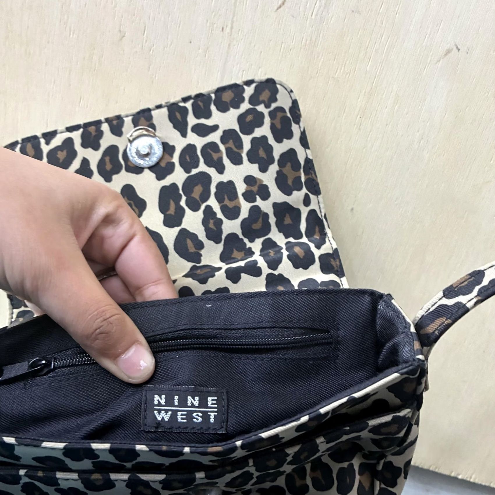 Nine West Nine West Crossbody Womens Small Beige Leopard Polyester Magnetic Closure Bag Size ONE SIZE - 4 Thumbnail