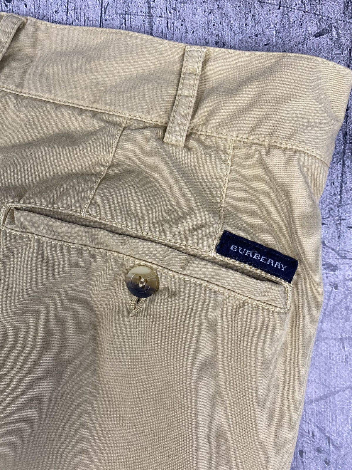 Burberry Vintage BURBERRY Chinos Pants Size US 32 / EU 48 - 9 Thumbnail