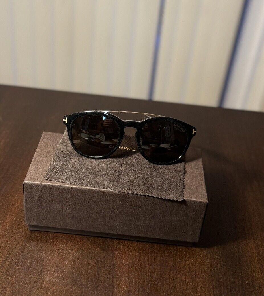Tom Ford Tom Ford Black Sunglasses with Case Size ONE SIZE - 3 Thumbnail