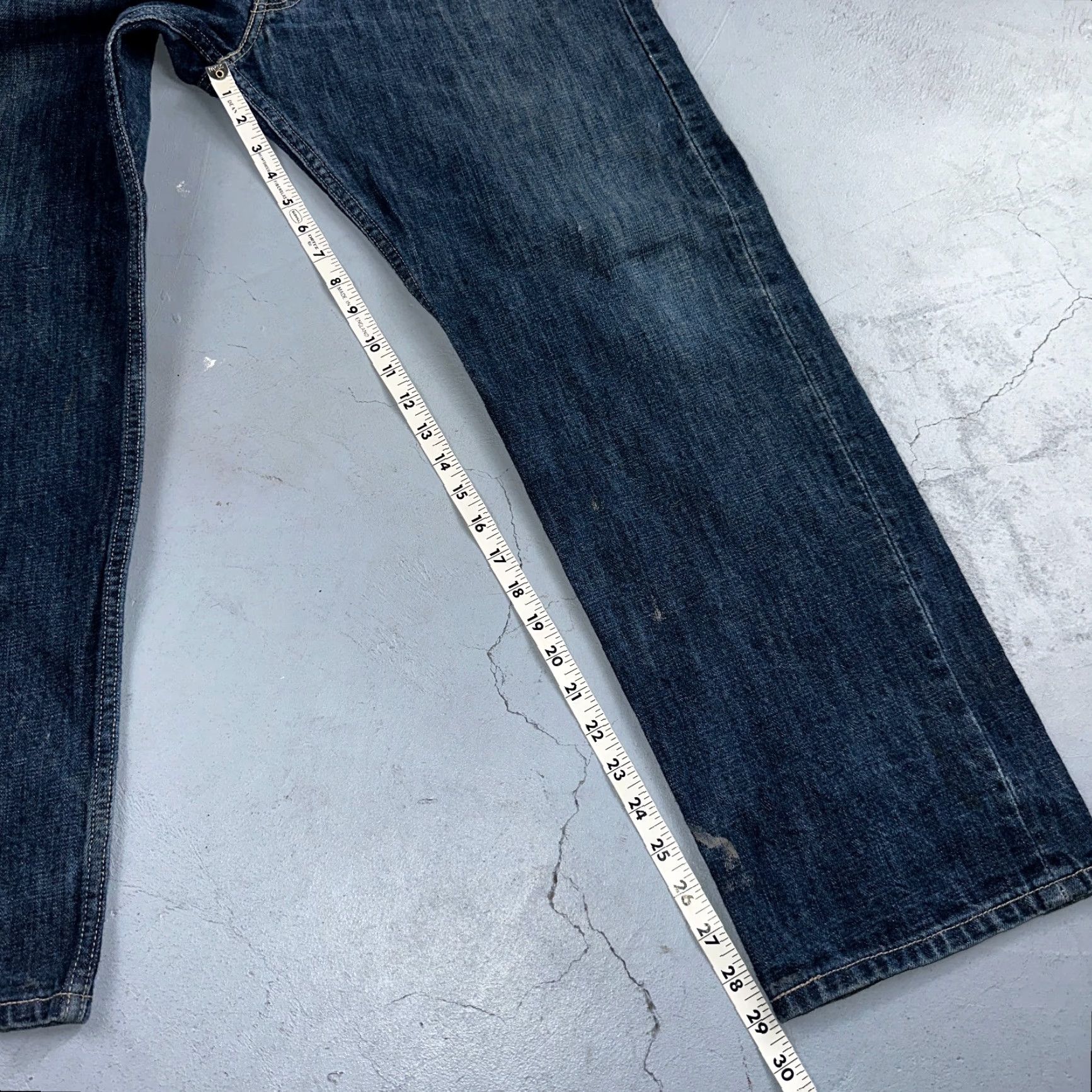 Levi's VINTAGE Levi's 501 Straight Jeans Blue 38x32 Regular Regular Men 90s Denim Levi's 501 Series 5-Pocket Design Wool? No. Size US 38 / EU 54 - 6 Thumbnail