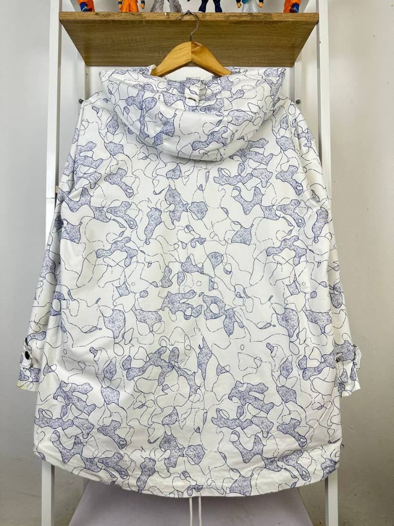 Christian Dior Monsieur White and Blue Printed Around The World Anorak Coat S, 2020 Size US M / EU 48-50 / 2 - 14 Thumbnail