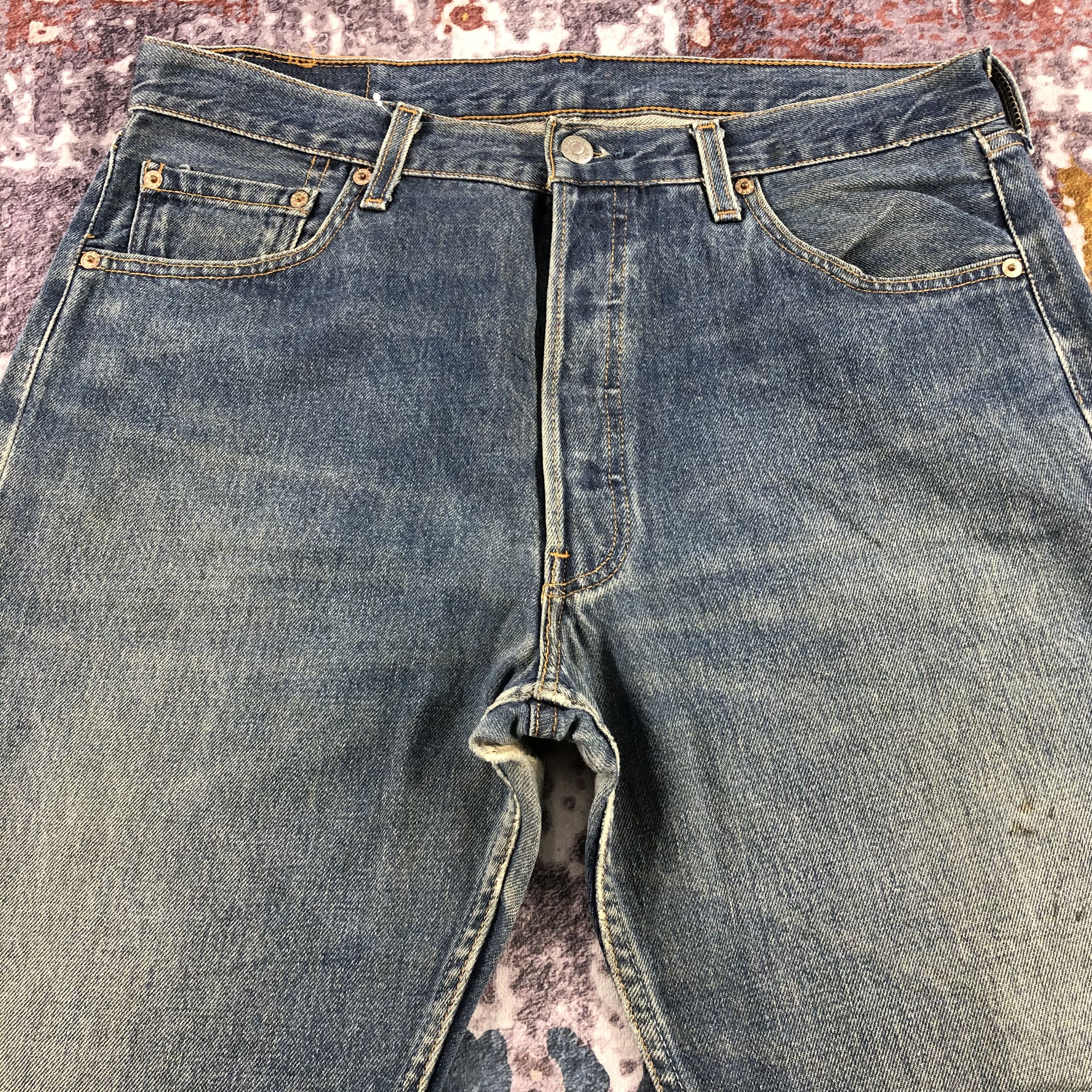 Levi's × Vintage Vintage Blue Wash Levis 501 Jeans-JM2895 Size US 35 - 3 Thumbnail