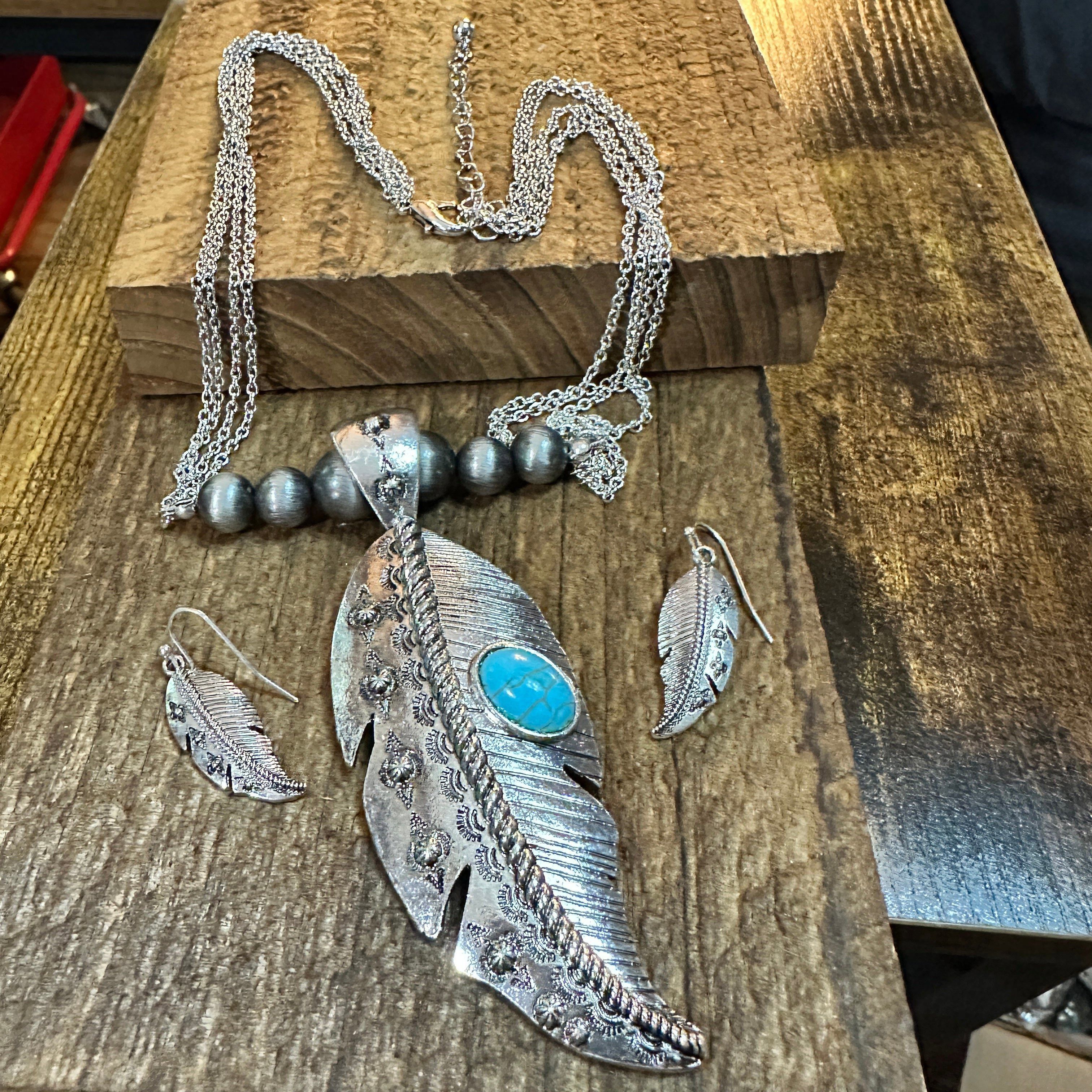 Other Large Feather Pendant Western Necklace and Earrings Set Size ONE SIZE - 9 Thumbnail
