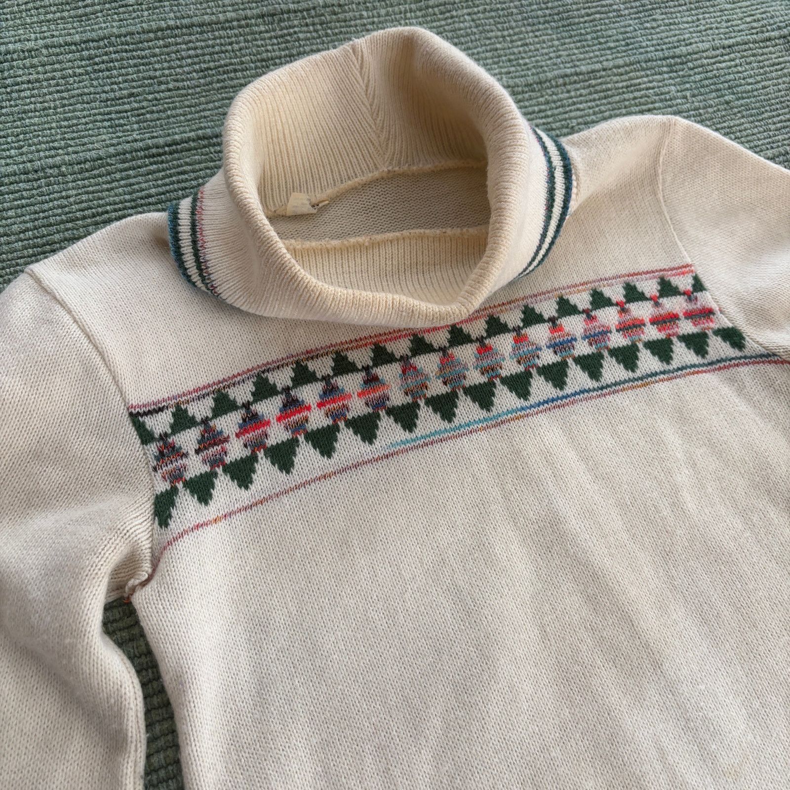 Vintage Vintage 1970s wool turtleneck womens ski sweater size S Size S / US 4 / IT 40 - 5 Thumbnail