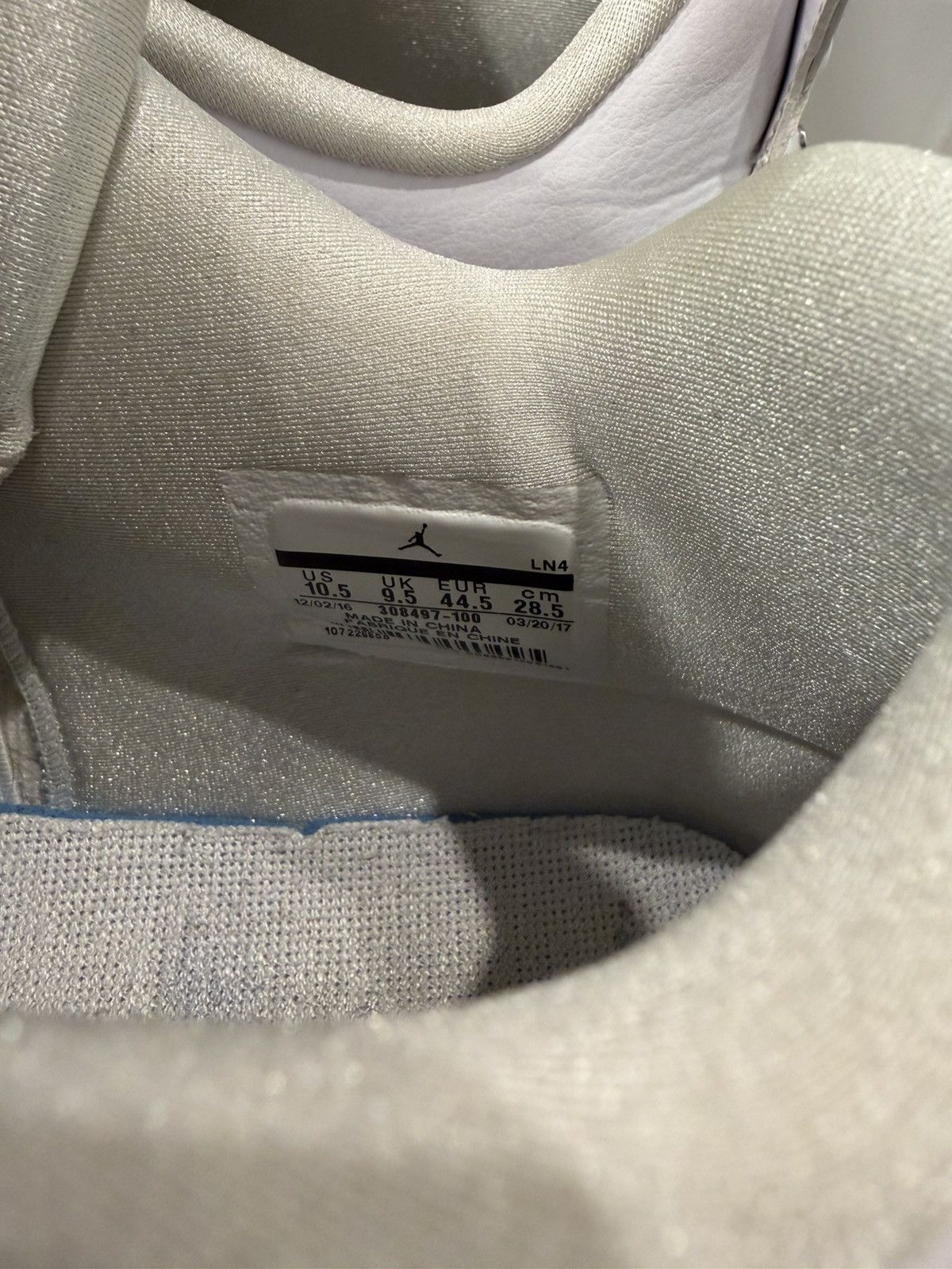 Jordan Brand Jordan 4 Pure Money 2017 Size US 10.5 / EU 43-44 - 10 Thumbnail