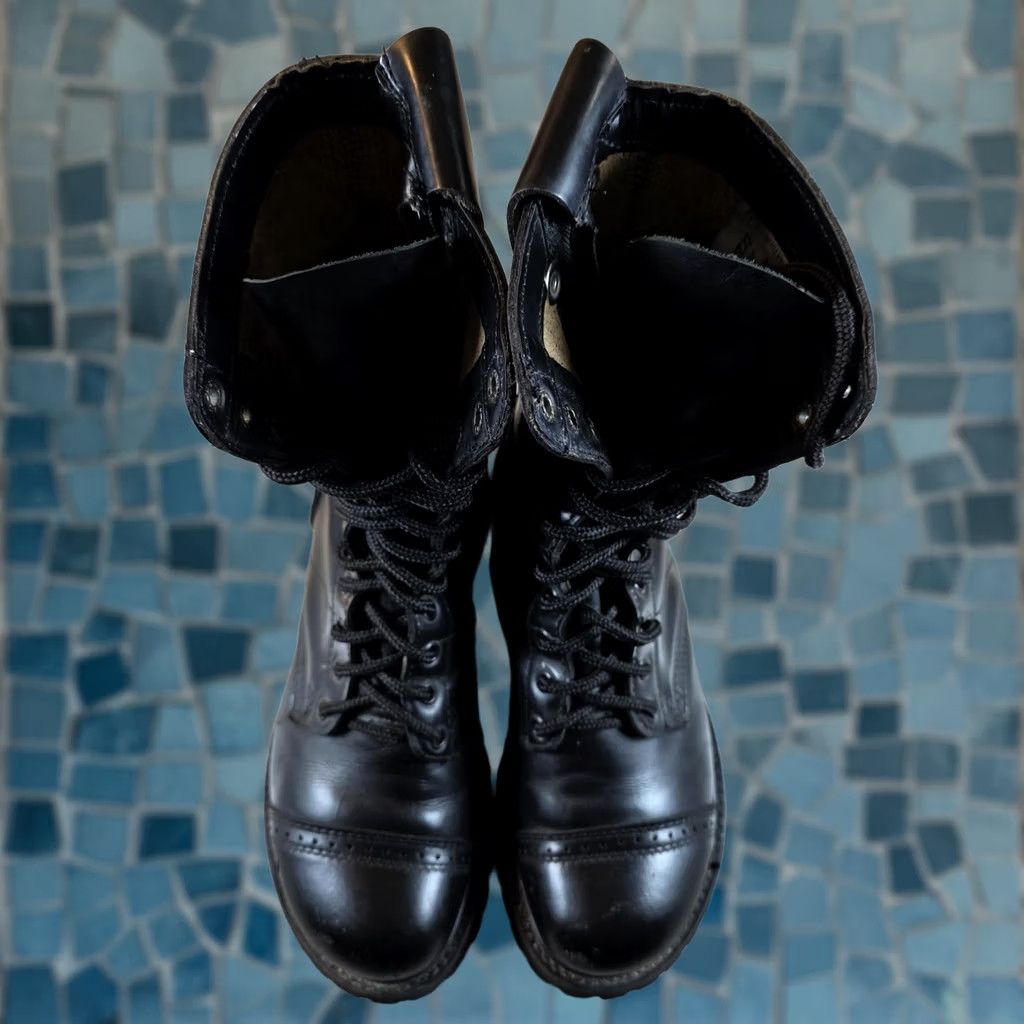 Vintage Corcoran 985 Men
