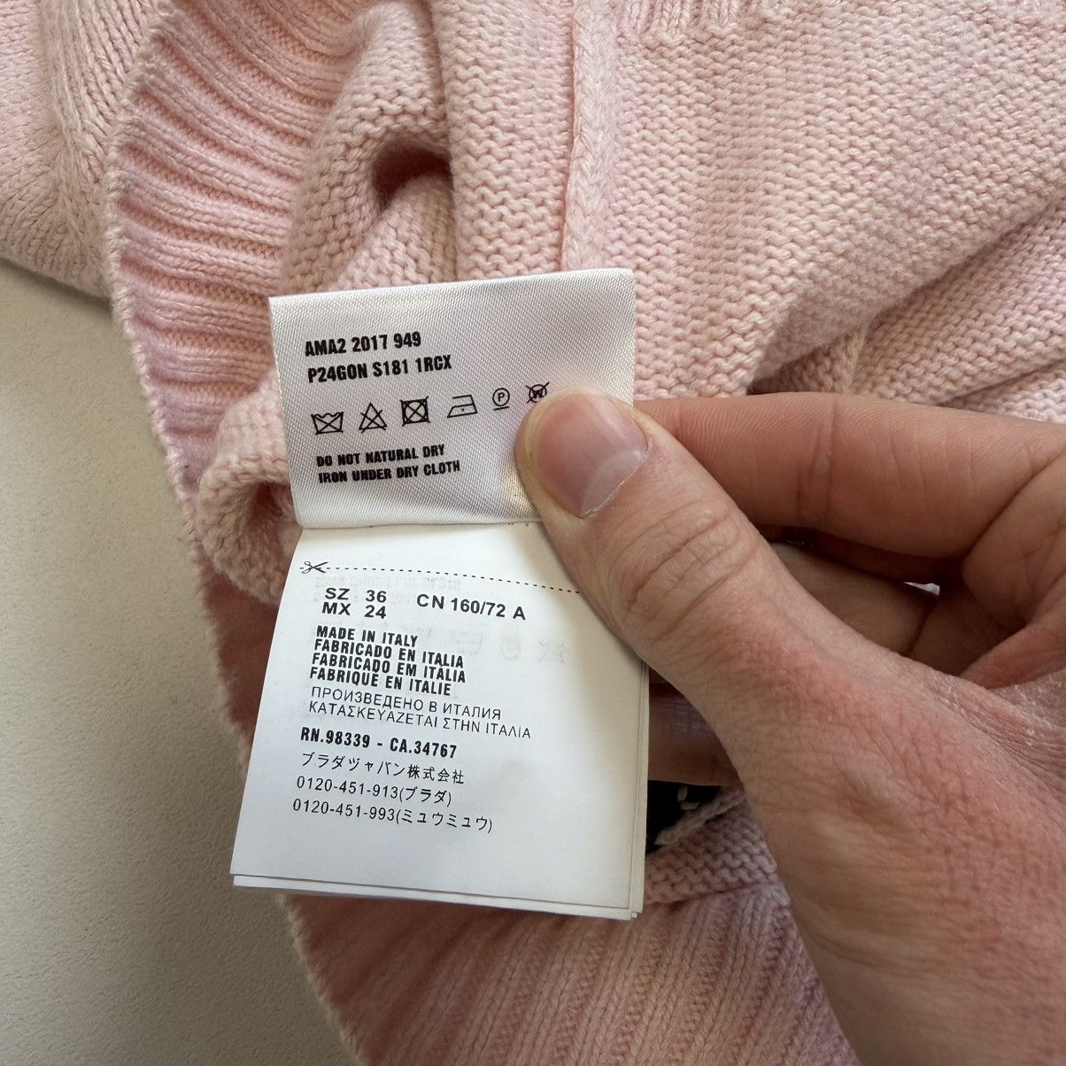 Prada S/S 17 ‘Comic Patterned’ Pink Wool Sweater Size US M / EU 48-50 / 2 - 14 Thumbnail