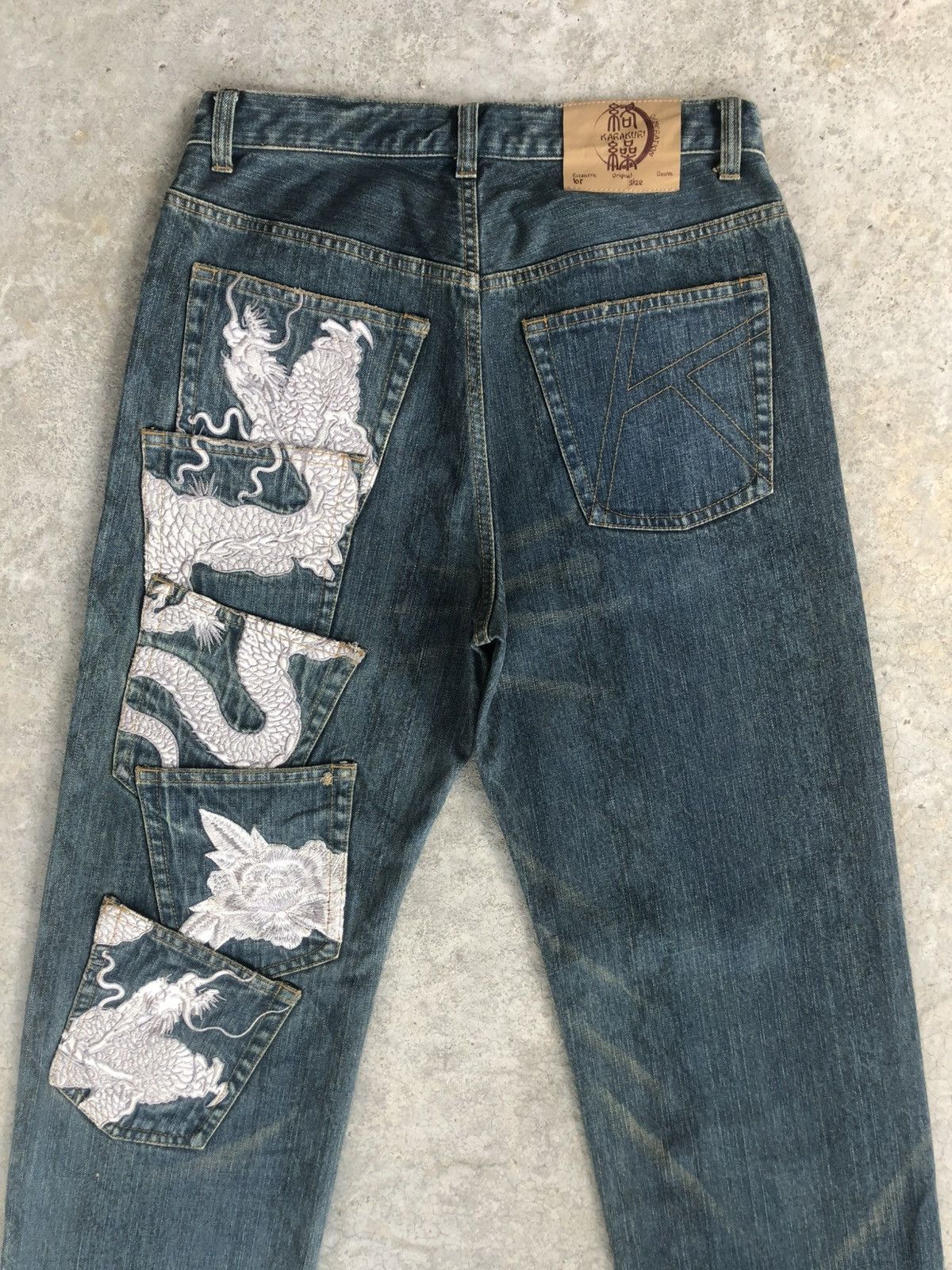 Karakuri Tamashii Karakuri Tamashii Embroidered Multipocket Snake Skin Size US 32 / EU 48 - 10 Thumbnail