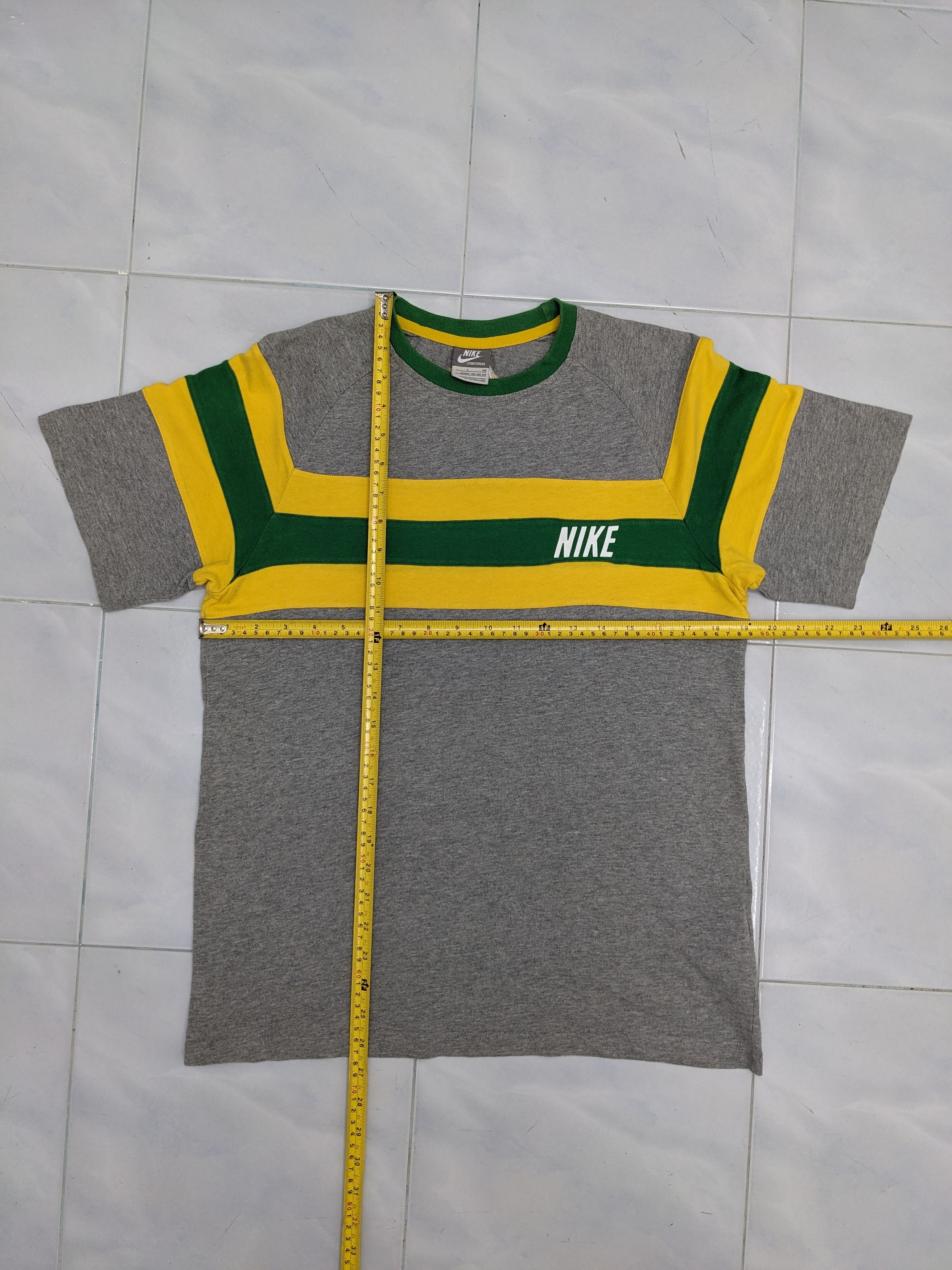 Nike VINTAGE NIKE TSHIRT Size US L / EU 52-54 / 3 - 6 Thumbnail