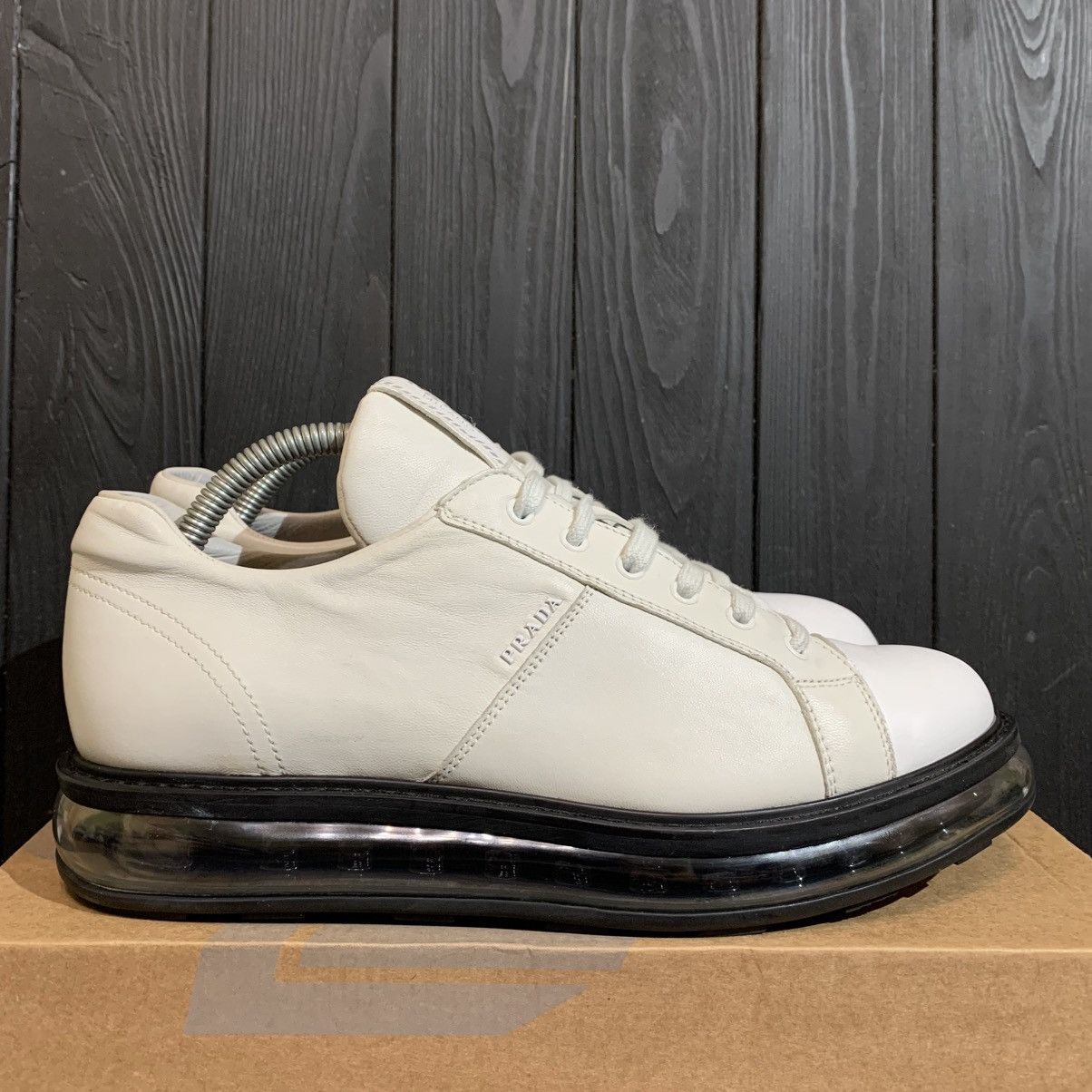 Prada Prada Women’s Leather Sneakers Size 40, 26 cm Size US 10 / IT 40 - 1 Thumbnail