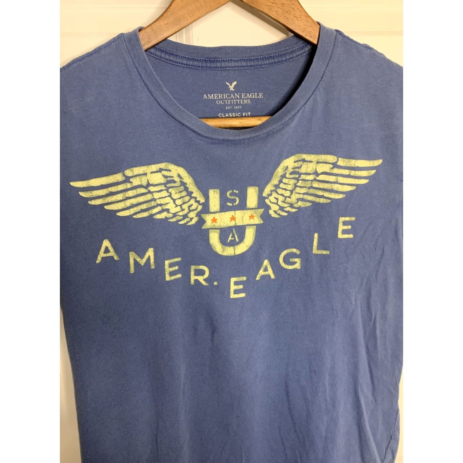 Vintage Alerican Eagle Blue T-Shirt Short Sleeve Classic Fit SZ S Teens Shirt Crew Neck Vintage No Graphic Print Size US S / EU 44-46 / 1 - 3 Thumbnail