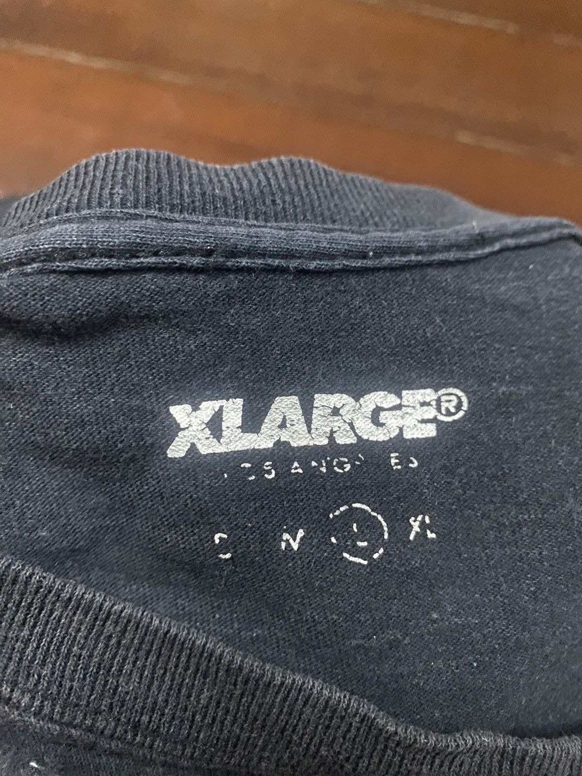 X-LARGE Xlarge iconic gorilla collebration cartoon big logo tshirt Size US L / EU 52-54 / 3 - 8 Thumbnail