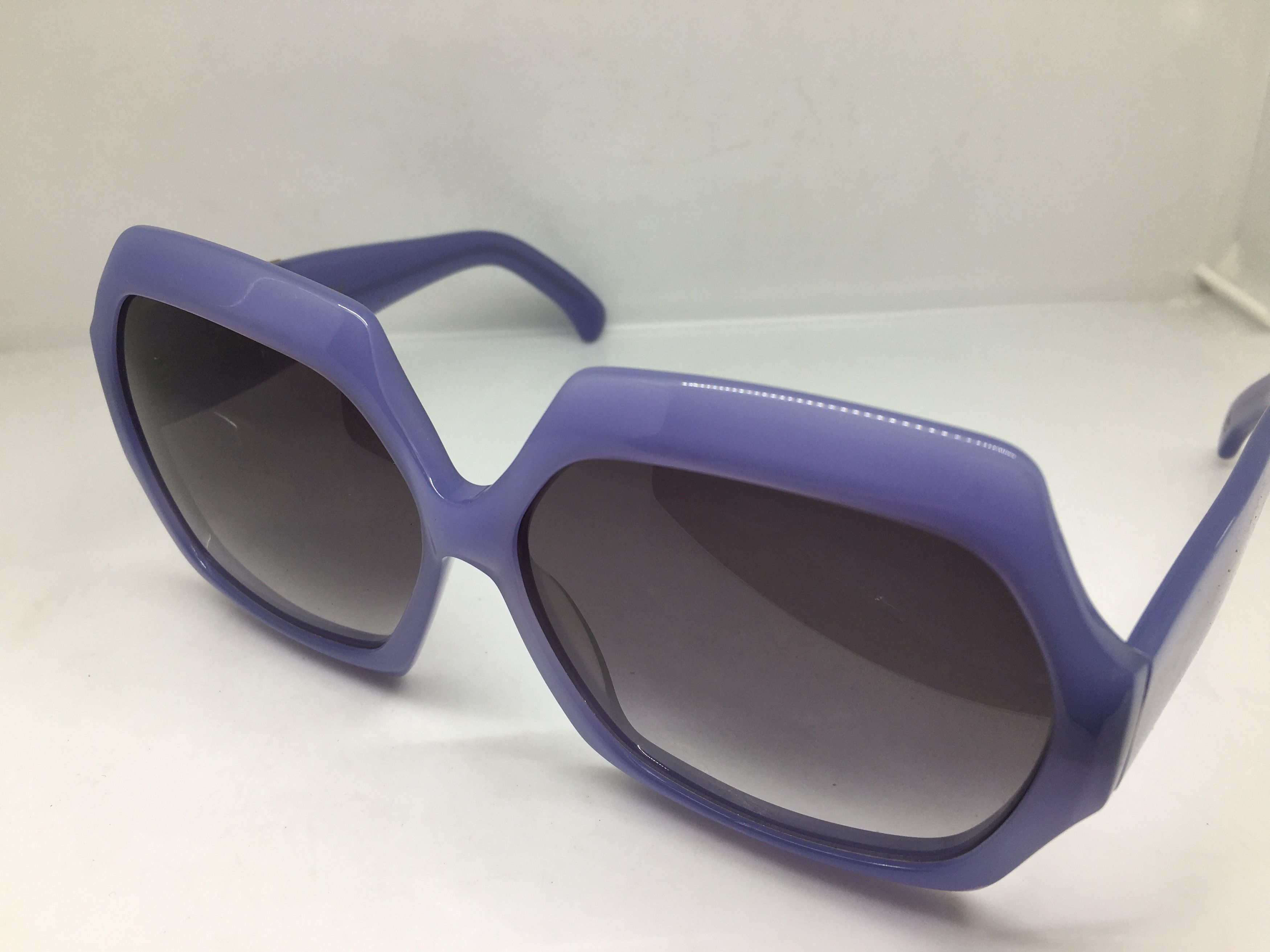 Wildfox Vintage Wildfox Riviera Oversize Chunky Woman Sunglasses Size ONE SIZE - 3 Thumbnail